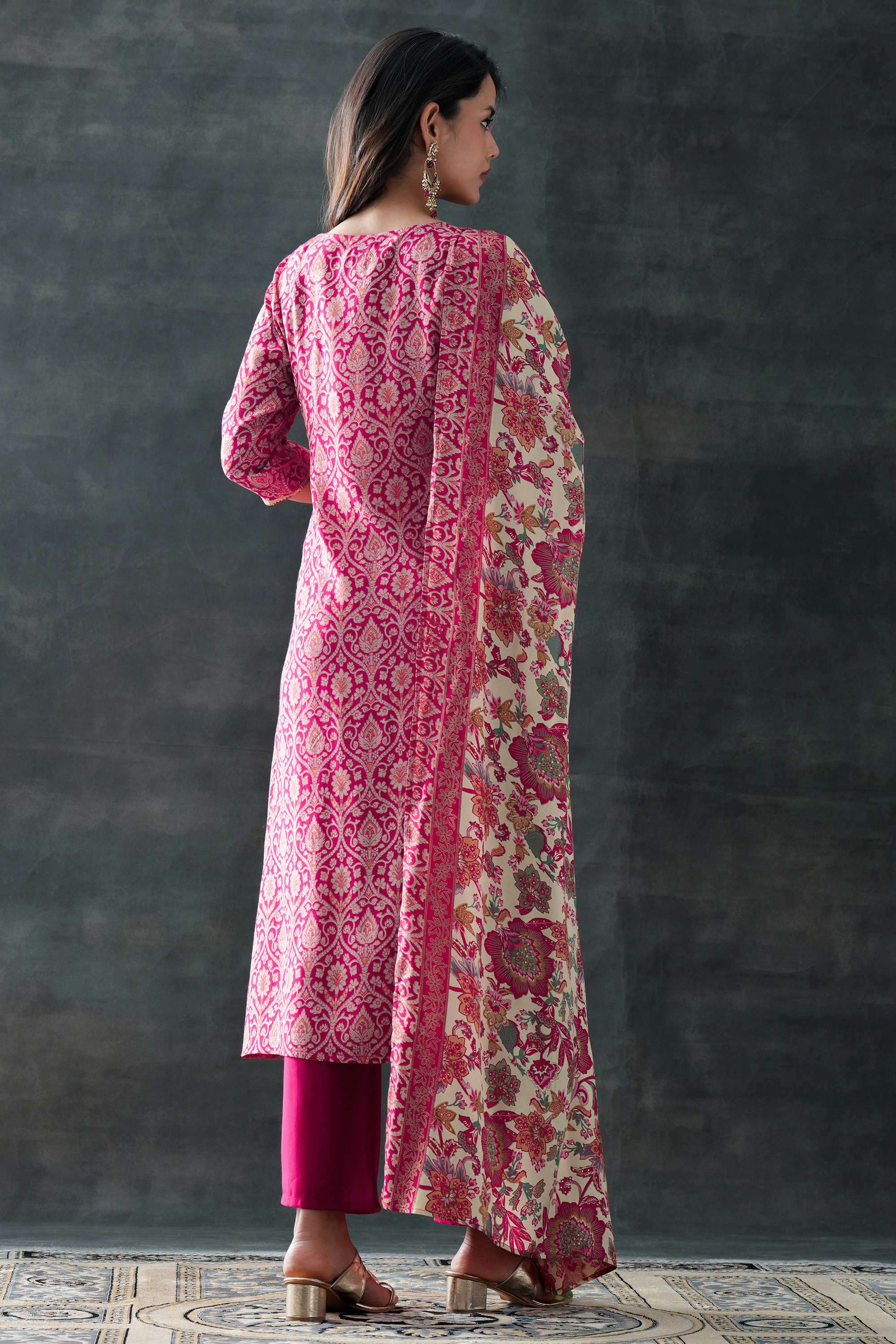 Traditional-Blended-Fabric-Straight-Fit-Women-s-Kurta-Set
