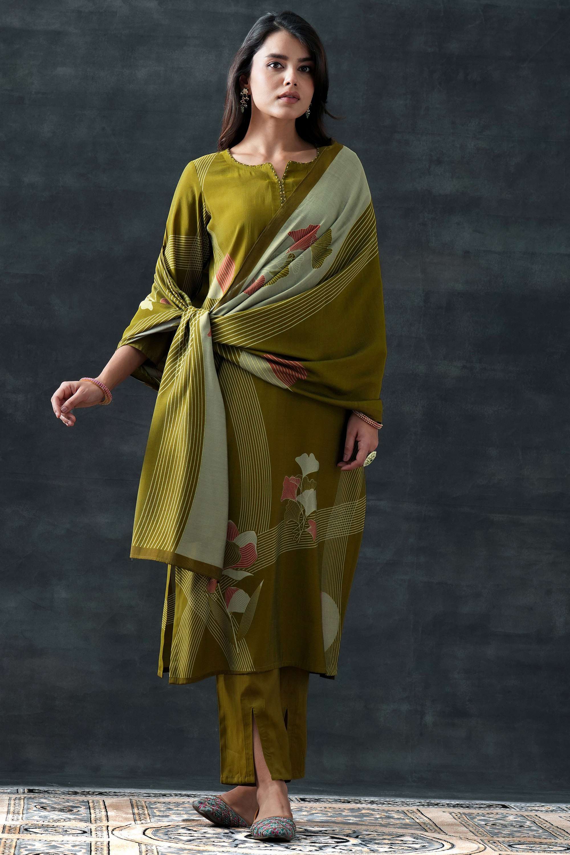 Blended-Fabric-Straight-Fit-Women-s-Kurta-Set