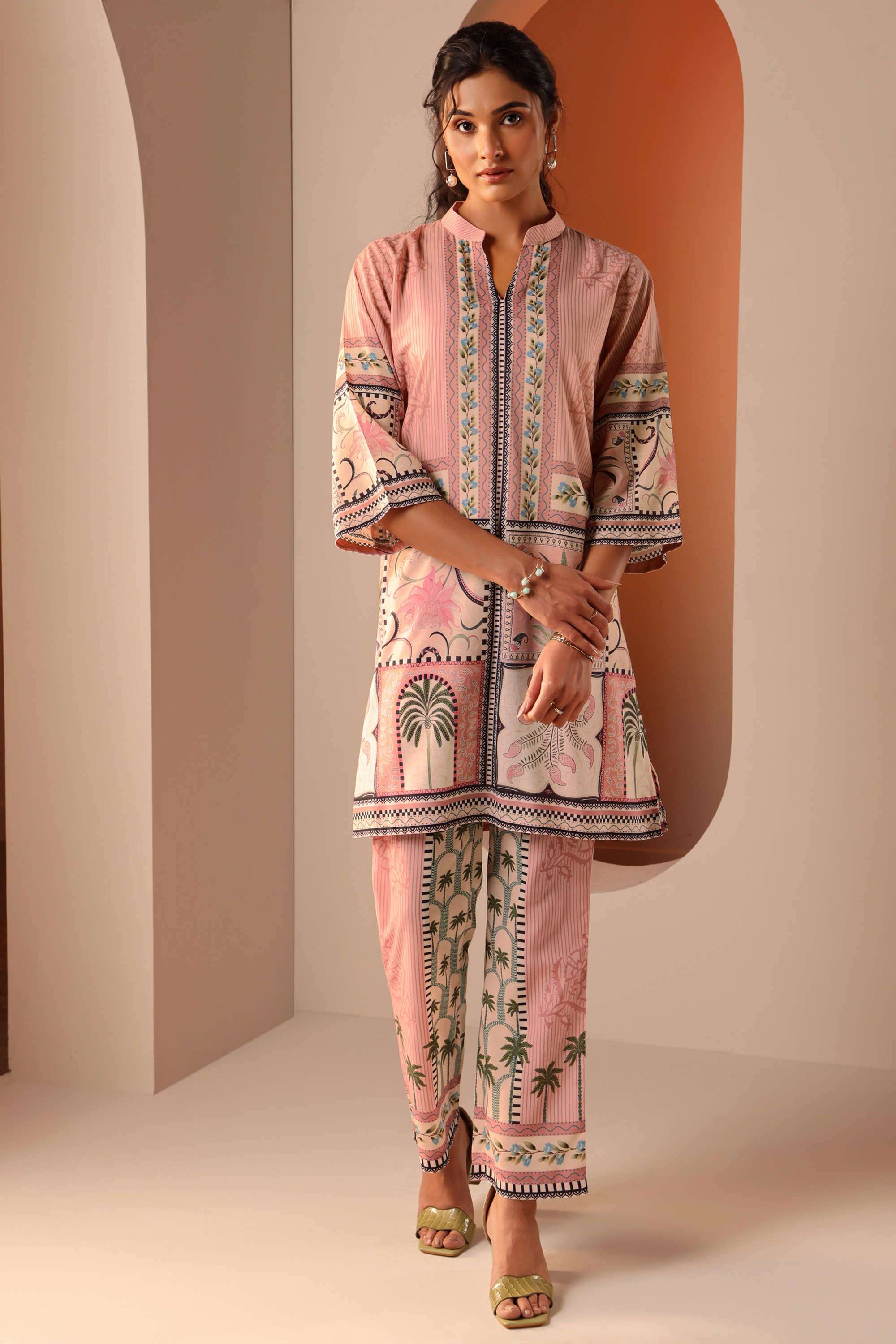 Printed-cotton-blend-Straight-Fit-Women-s-Co-Ord-Set