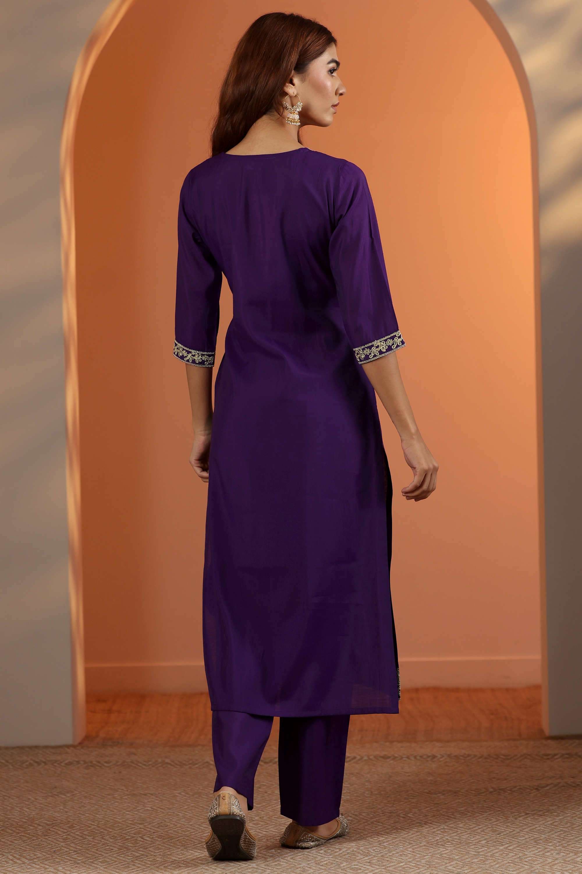 Floral-Blended-Fabric-Straight-Fit-Women-s-Kurta-Set