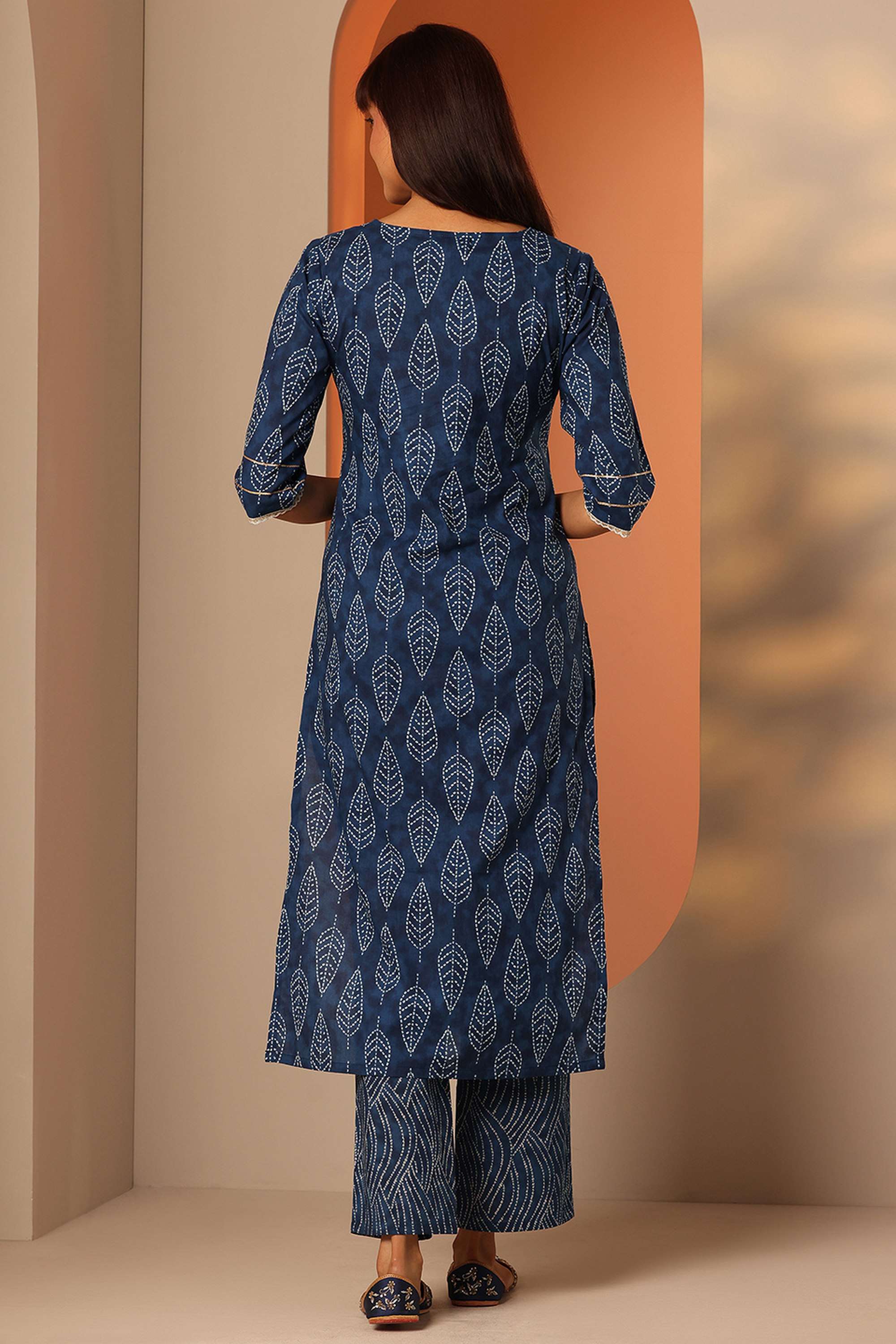 Bandhani-Cotton-Regular-Fit-Round-Neck-Women-s-Casual-Wear-Kurta-Set