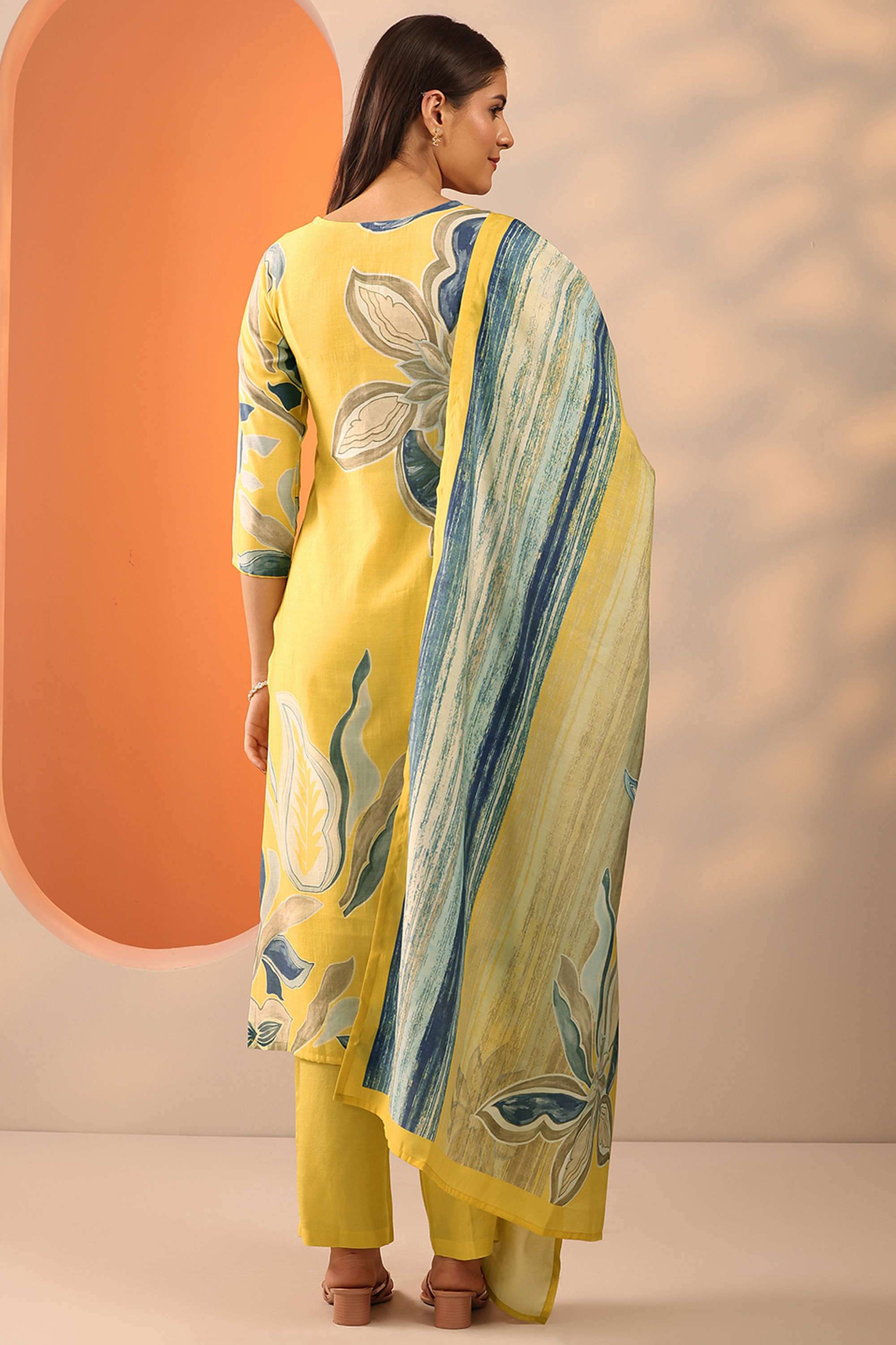 Floral-Calf-Length-Silk-Blend-Woven-Women-s-Kurta-Set