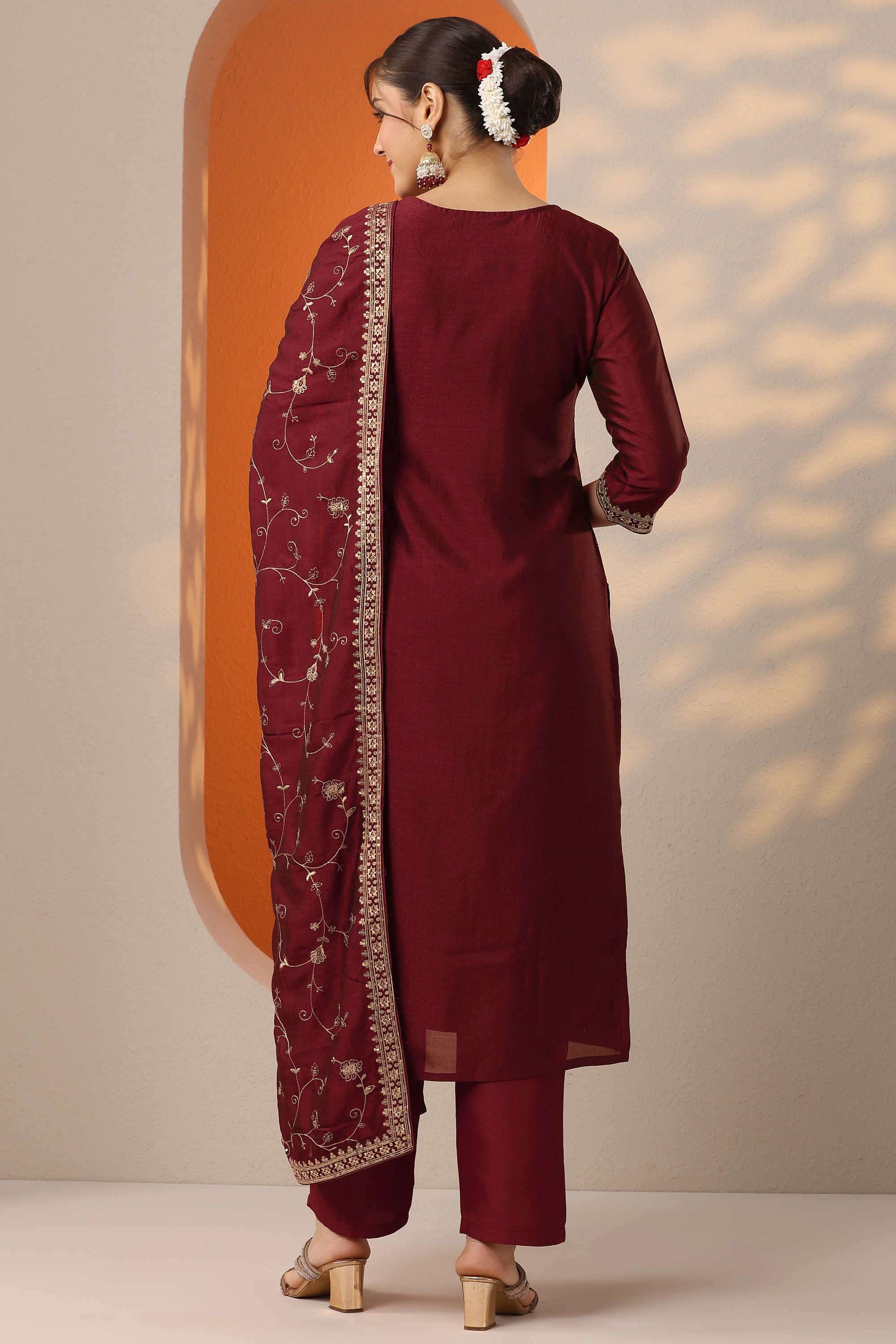 Floral-Blended-Fabric-Straight-Fit-Women-s-Kurta-Set
