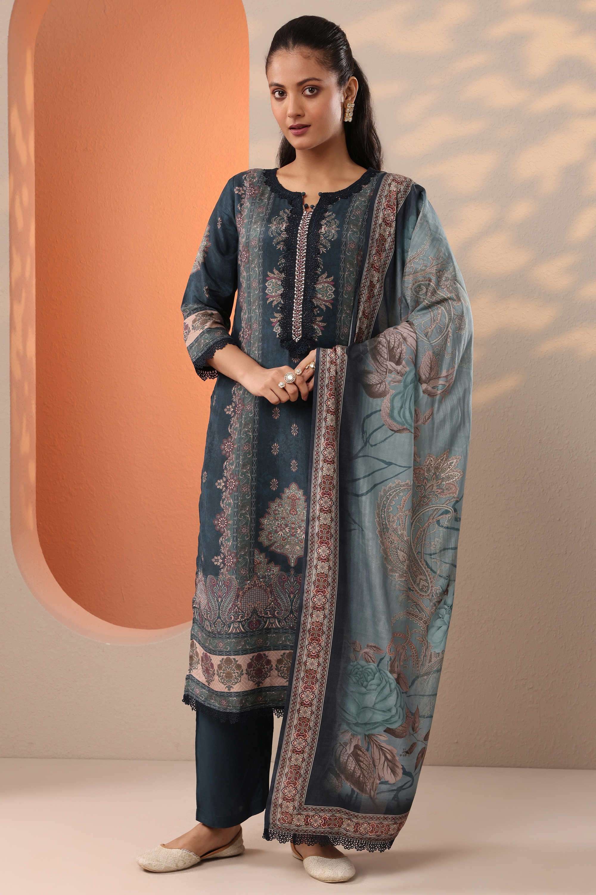 Floral-Muslin-Straight-Fit-Women-s-Kurta-Set