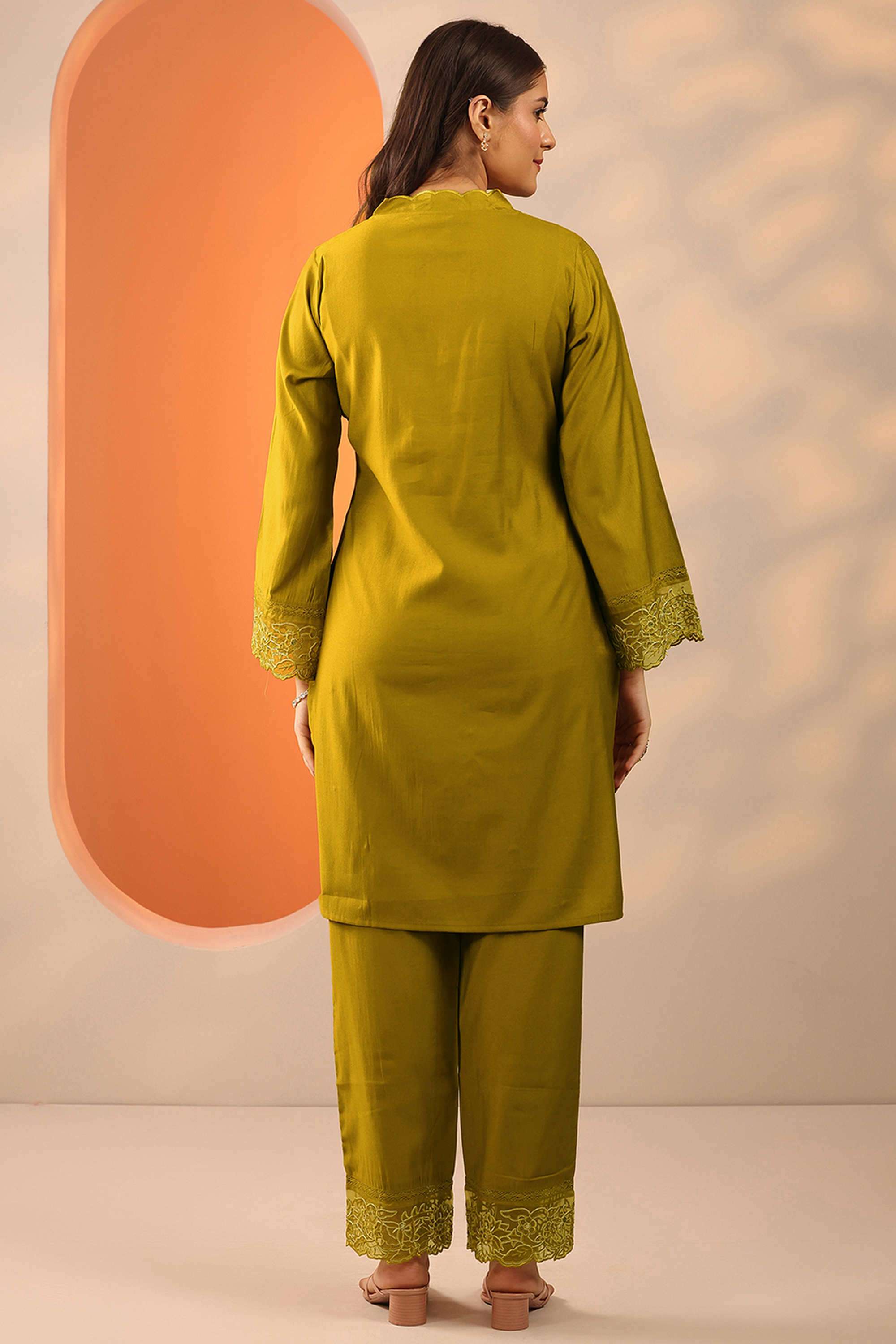 Solid-Blended-Fabric-Straight-Fit-Women-s-Co-Ord-Set