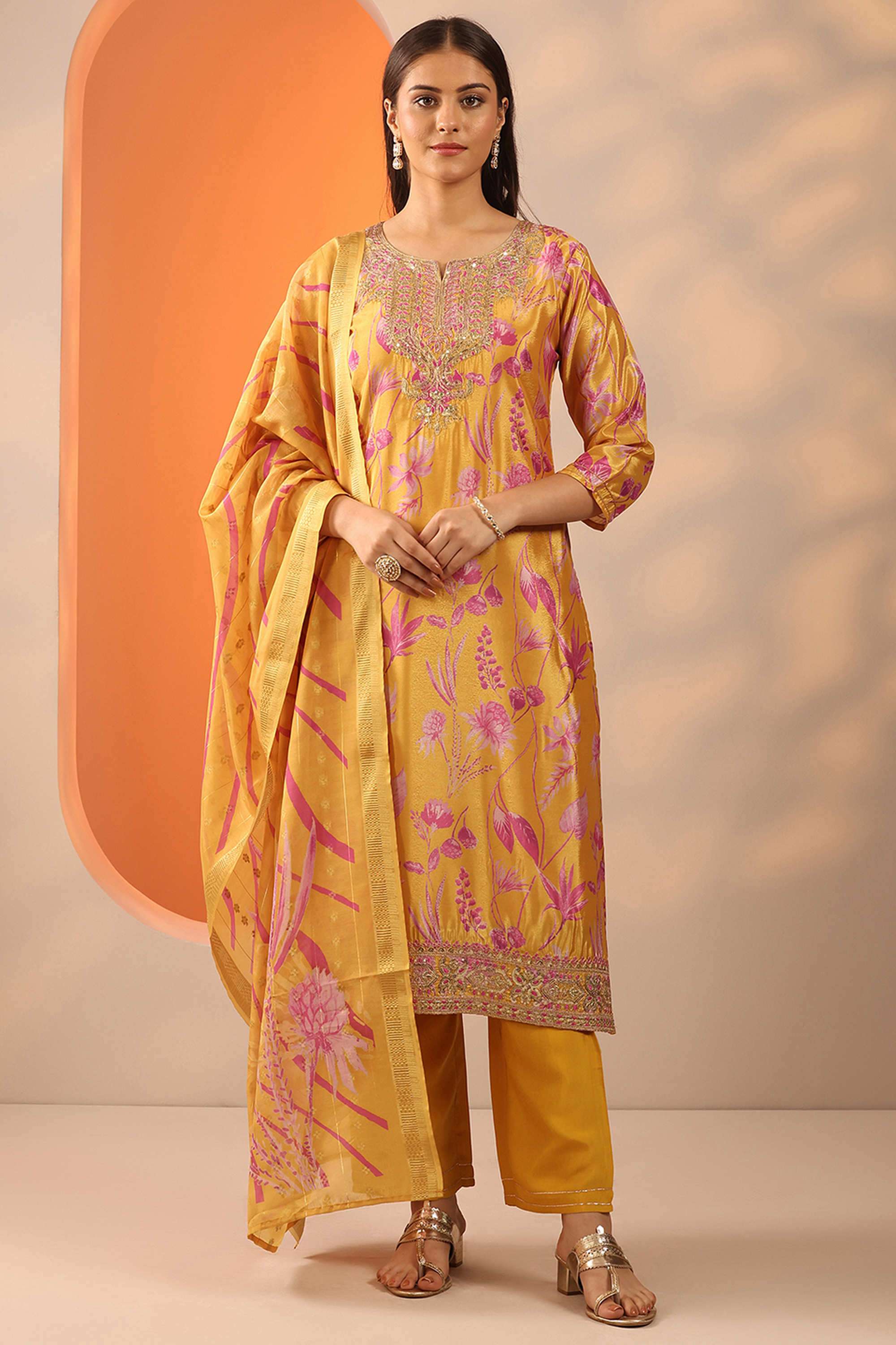 Floral-Calf-Length-Chinon-Woven-Women-s-Kurta-Set