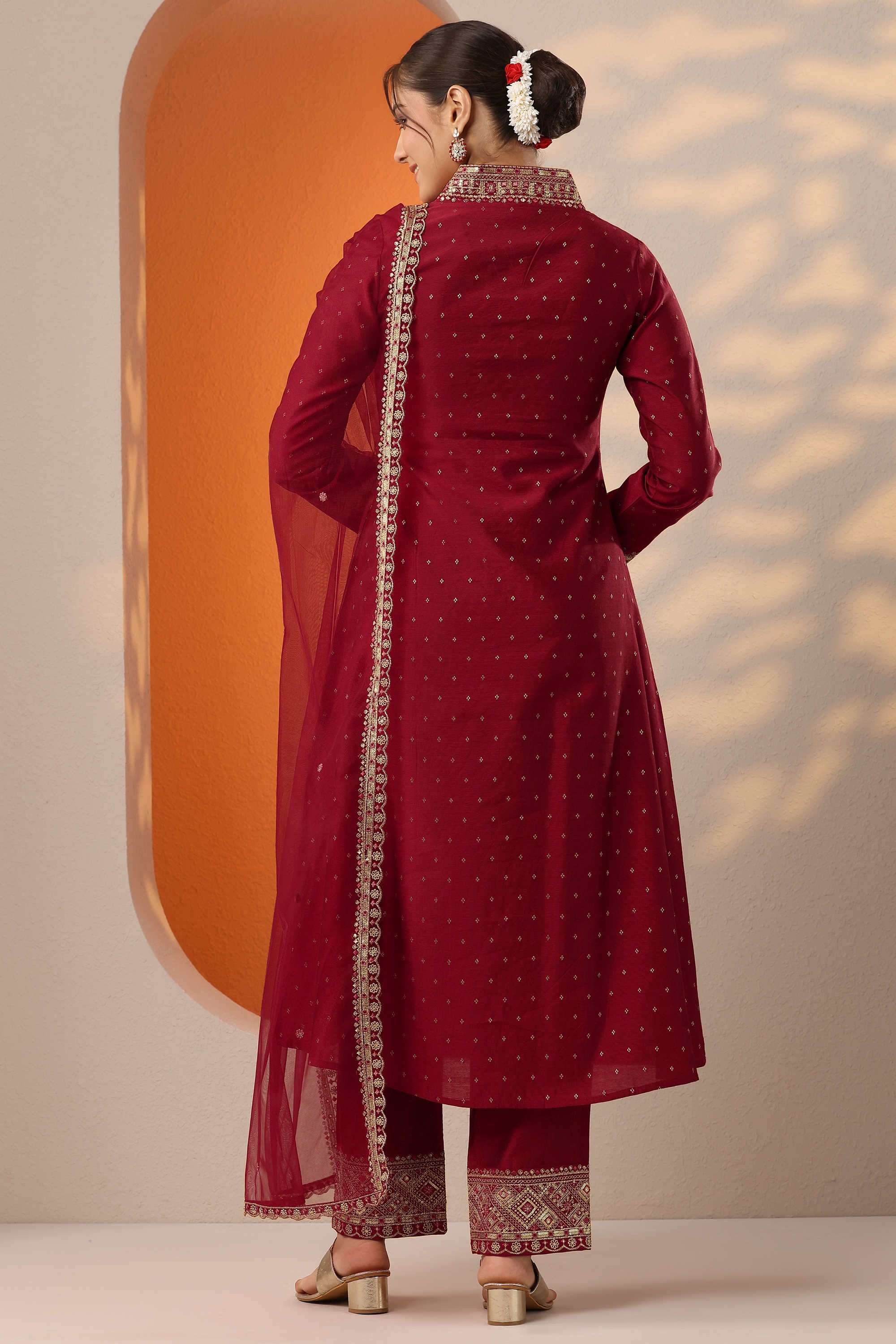 Floral-Blended-Fabric-Straight-Fit-Women-s-Kurta-Set