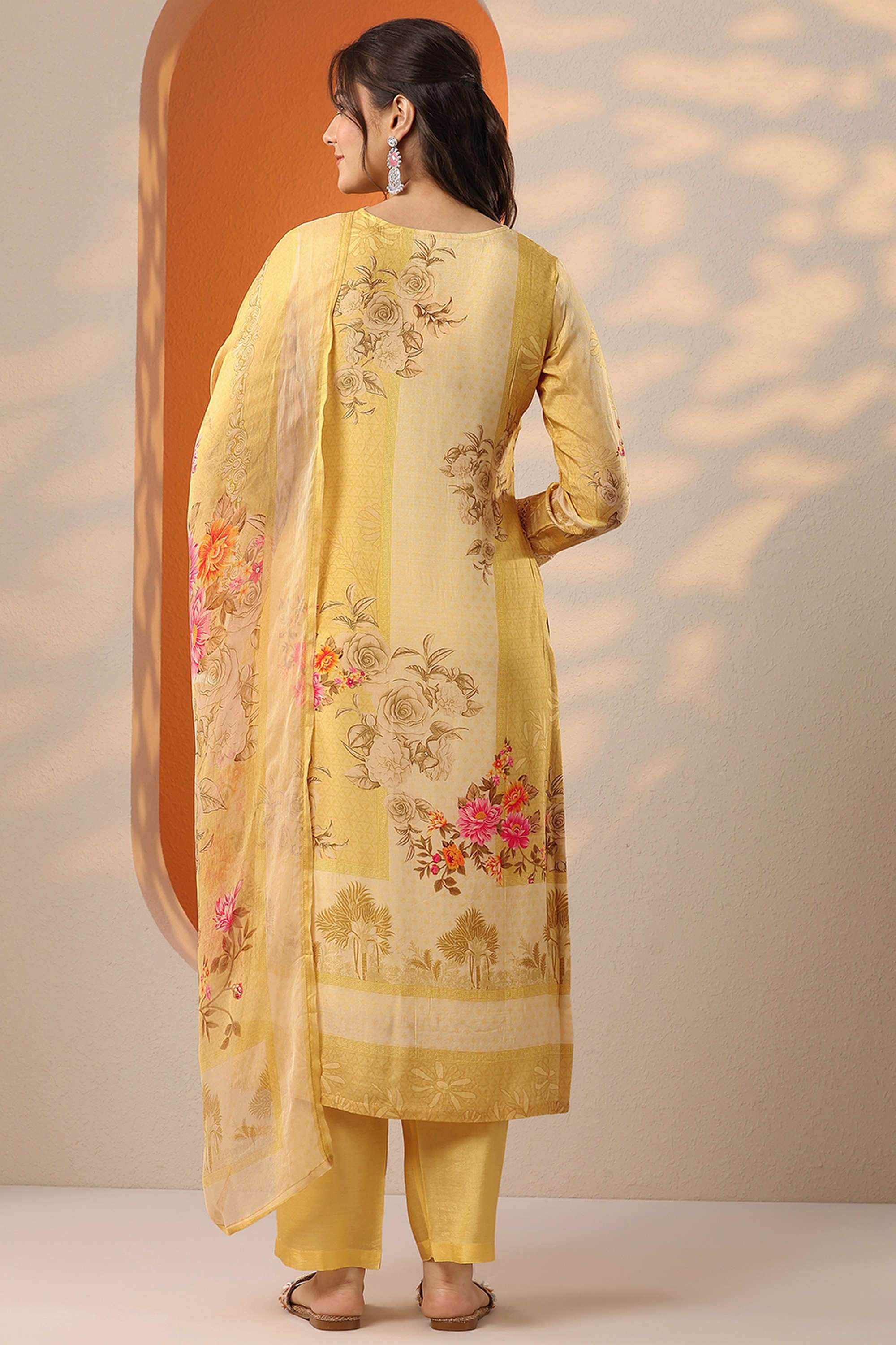 Floral-Muslin-Straight-Fit-Women-s-Kurta-Set