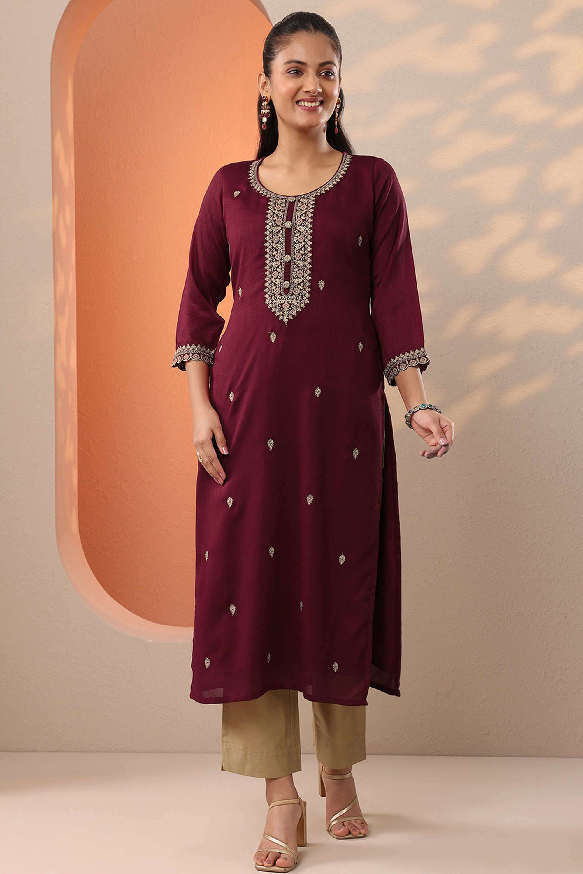 Floral-Blended-Fabric-Round-Neck-Women-s-Kurta