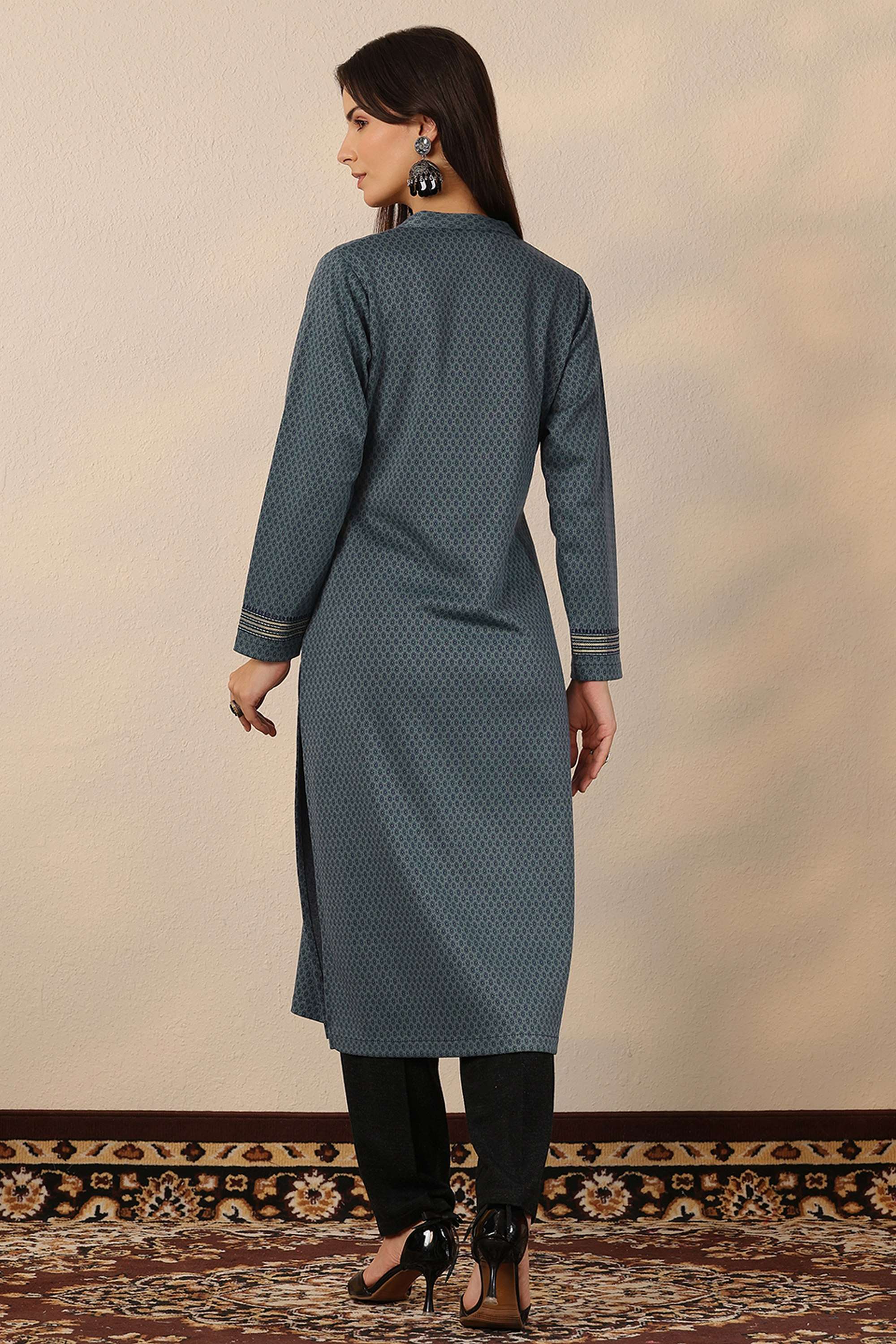 Textured-Wool-Round-Neck-Women-s-Festive-Wear-Kurta