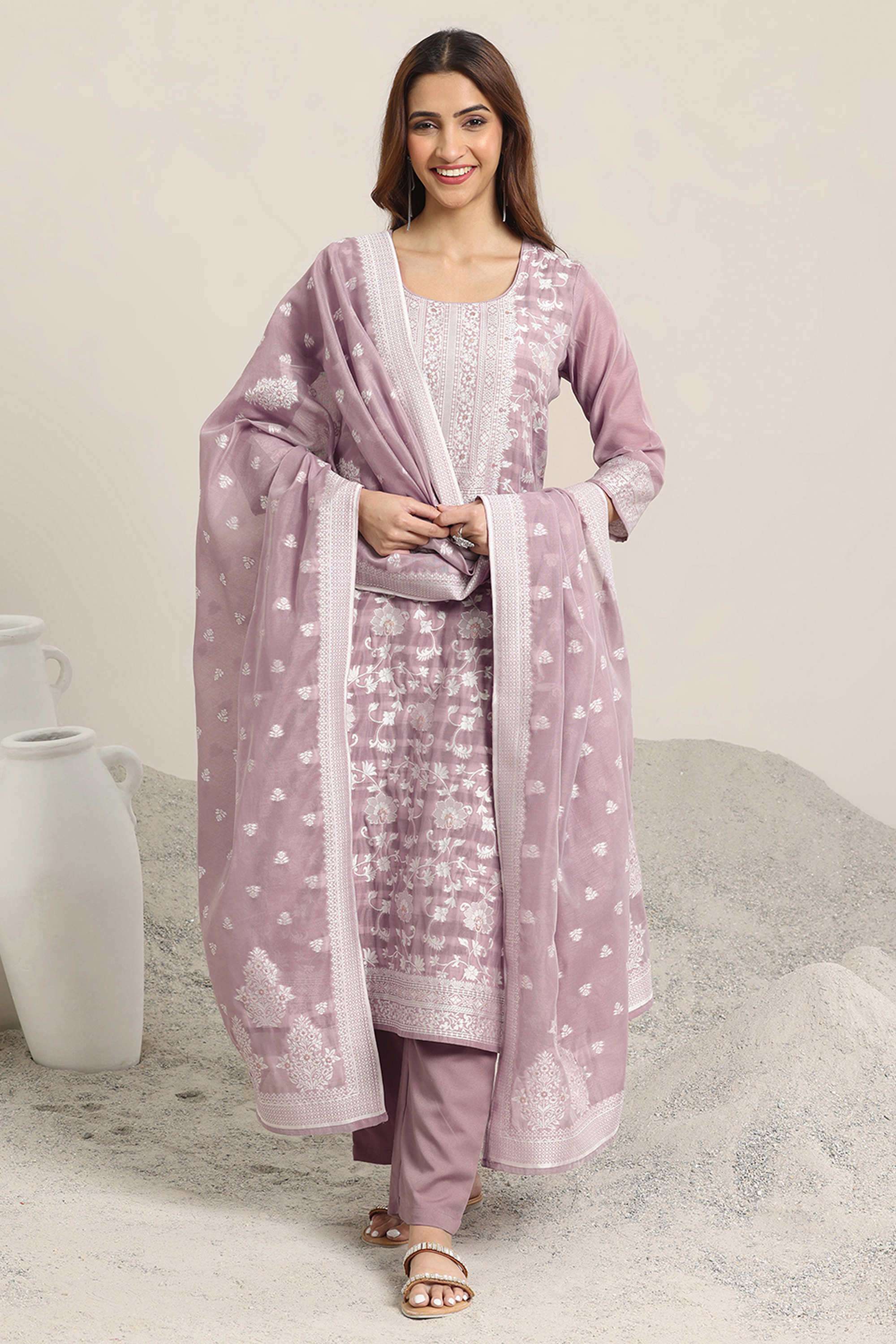 Floral-Blended-Fabric-Straight-Fit-Women-s-Kurta-Set