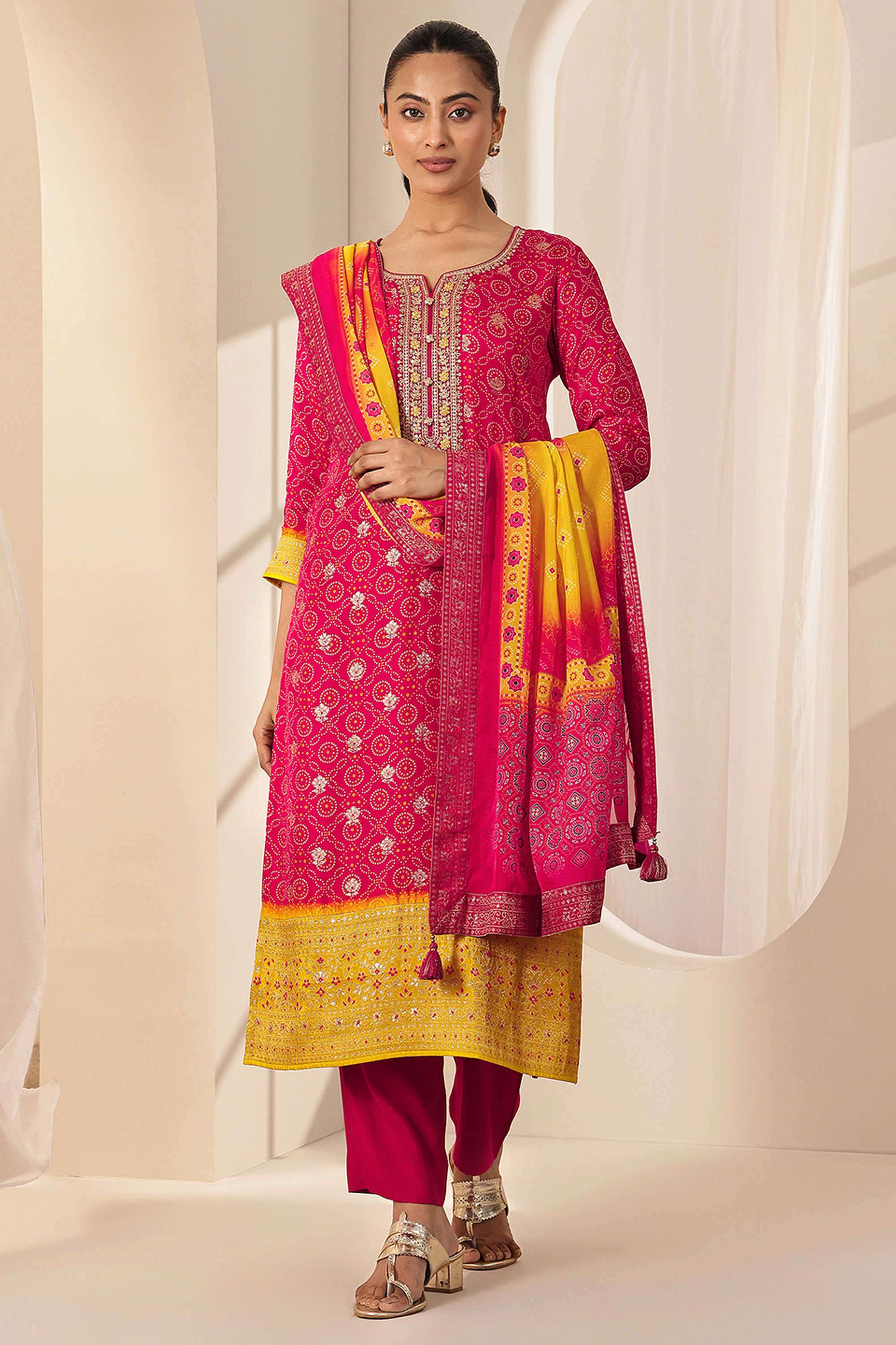 Printed-Calf-Length-Silk-blend-Woven-Women-s-Kurta-Set