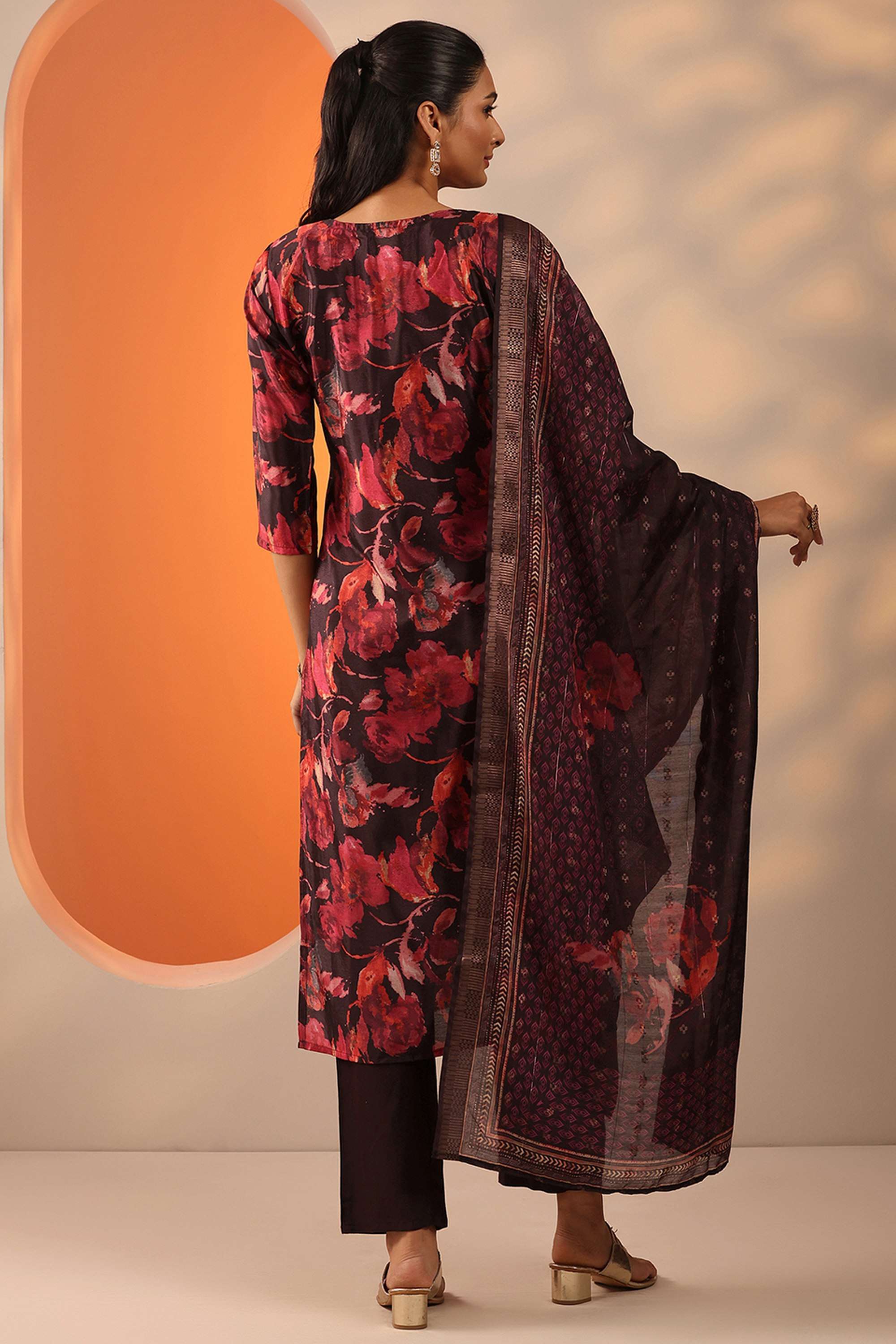 Printed-Blended-Fabric-Women-s-Festive-Wear-Kurta-Set
