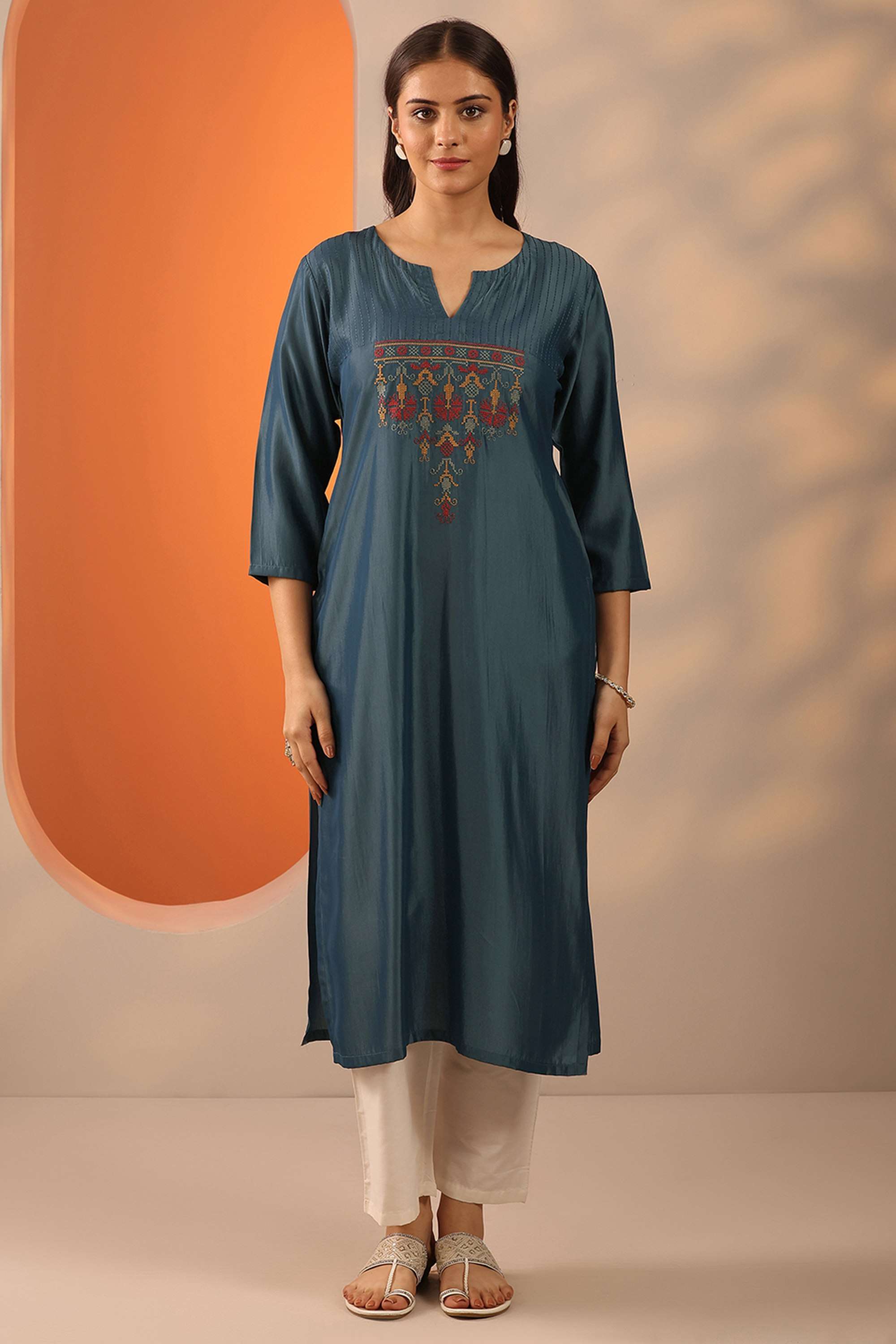 Embroidered-Blended-Fabric-V-Neck-Women-s-Festive-Wear-Kurta