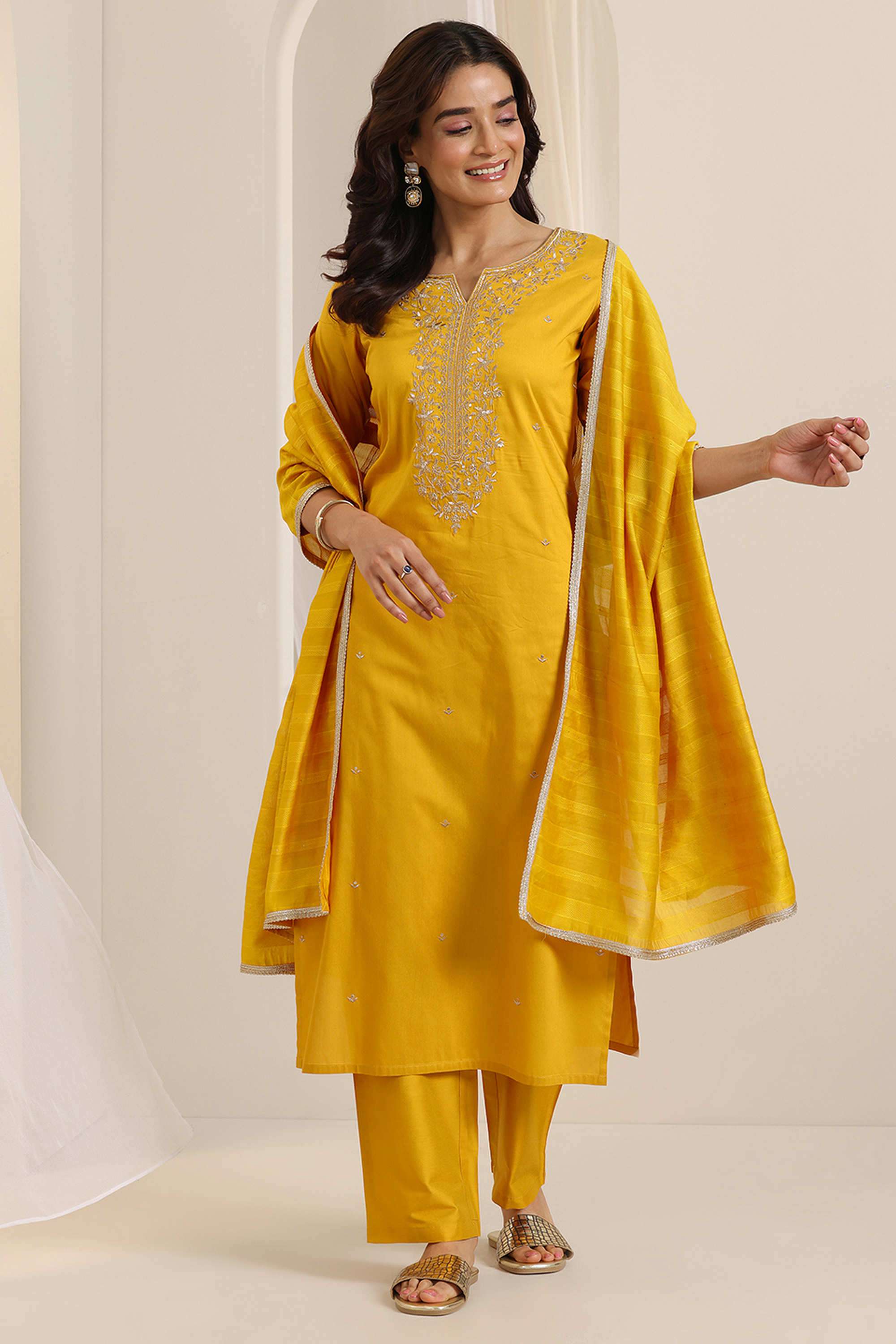 Embroidered-Calf-Length-Silk-blend-Woven-Women-s-Kurta-Set