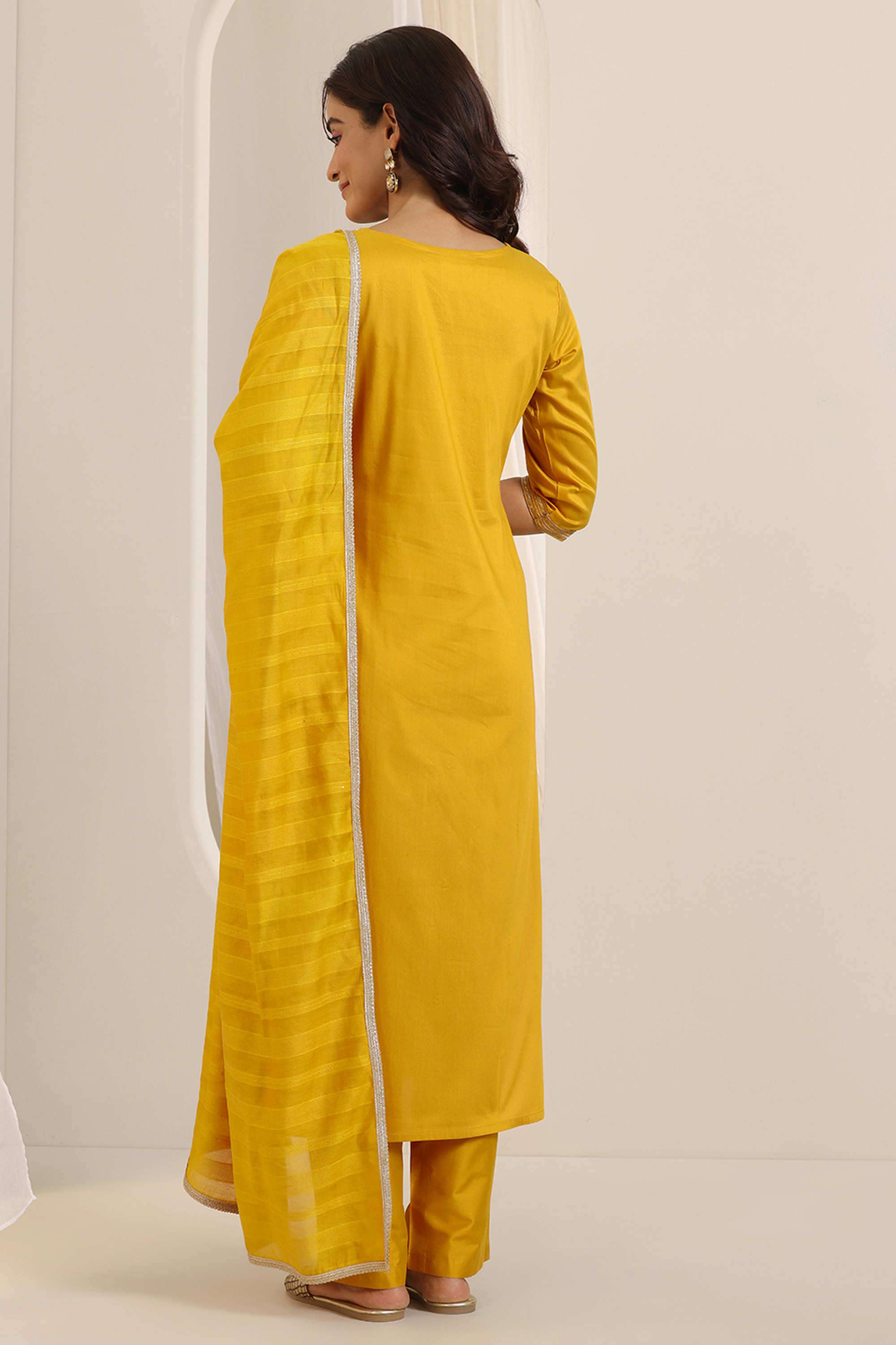 Embroidered-Calf-Length-Silk-Blend-Woven-Women-s-Kurta-Set