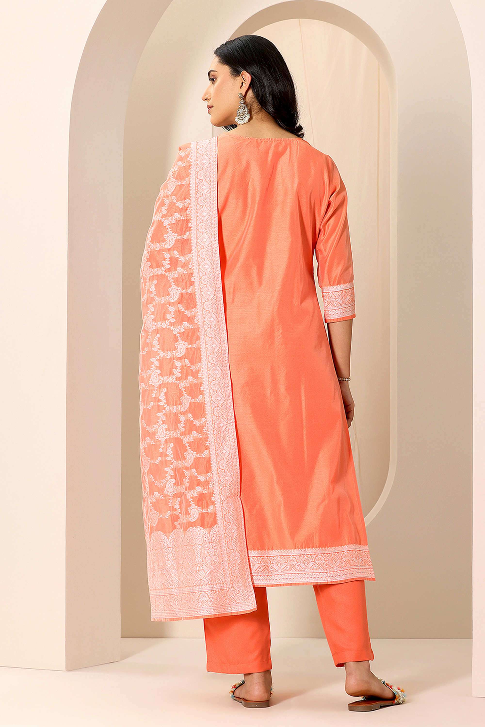 Printed-Calf-Length-Silk-Blend-Woven-Women-s-Kurta-Set