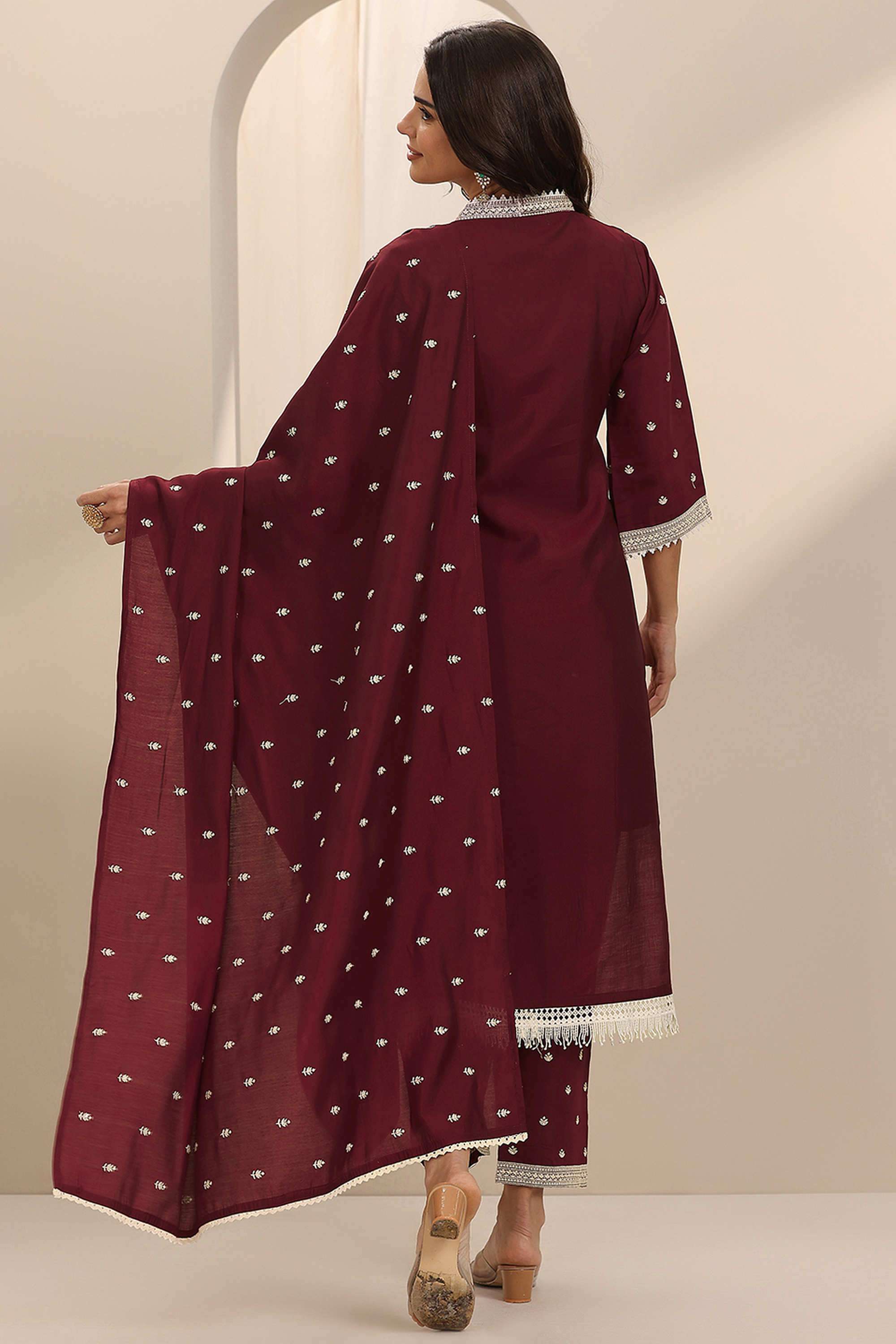 Embroidered-Calf-Length-Silk-Blend-Woven-Women-s-Kurta-Set