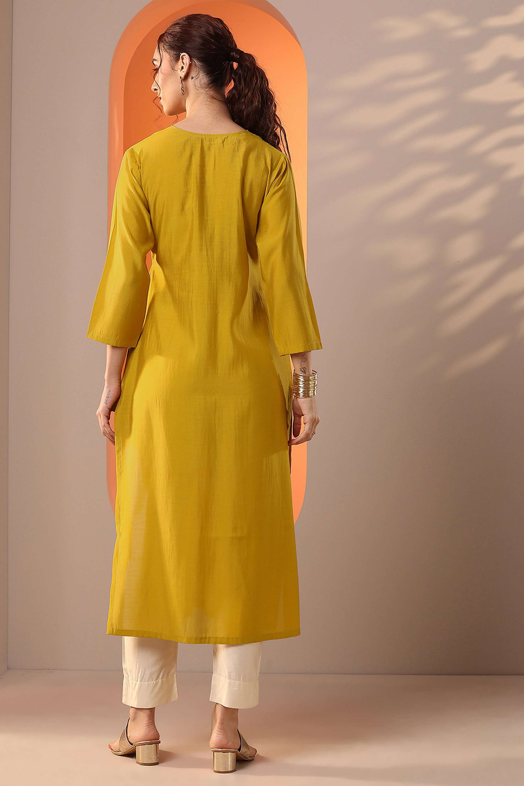 Embroidered-Blended-Fabric-V-Neck-Women-s-Festive-Wear-Kurta