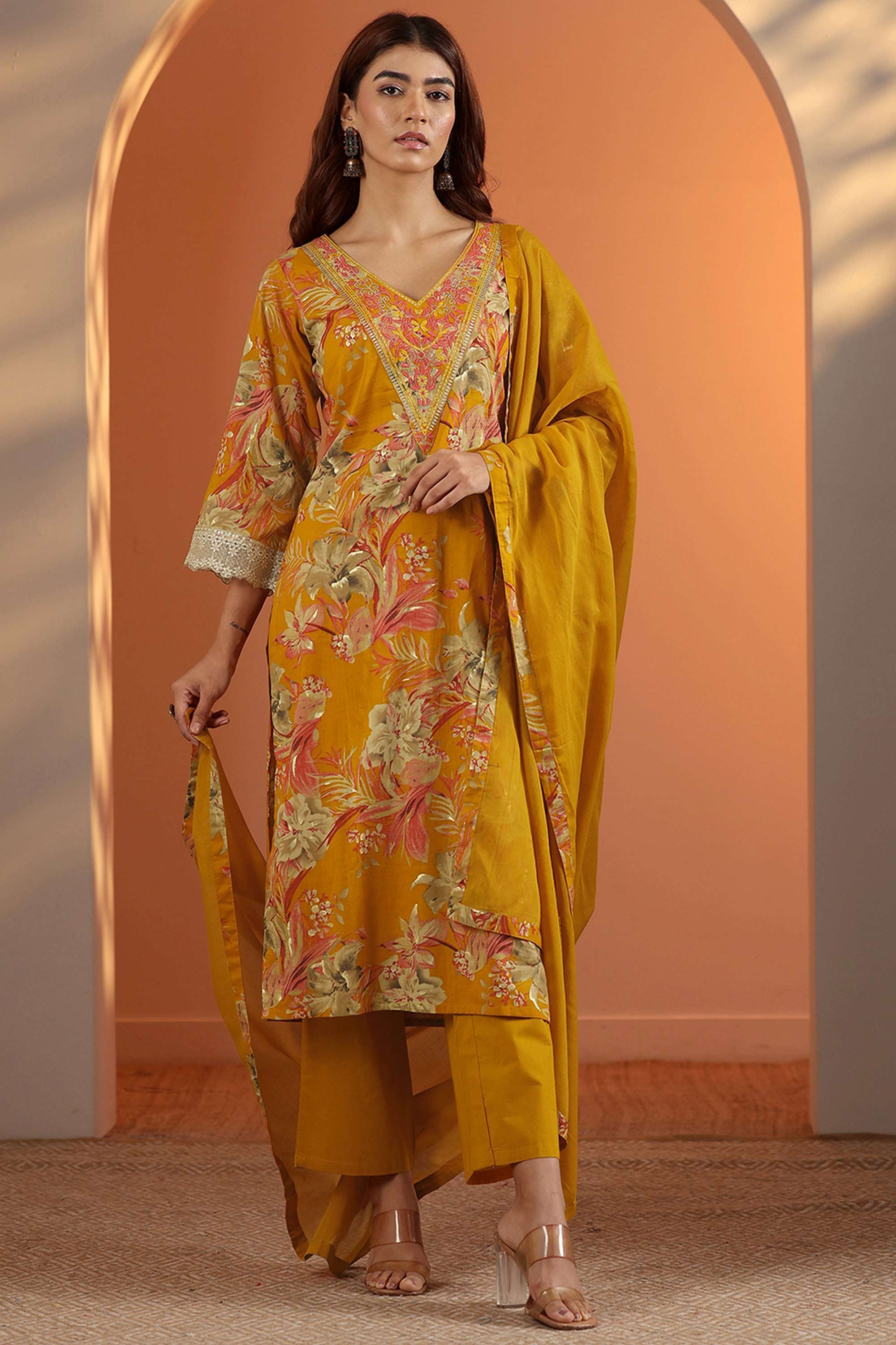 Printed-Cotton-V-Neck-Women-s-Festive-Wear-Kurta-Set