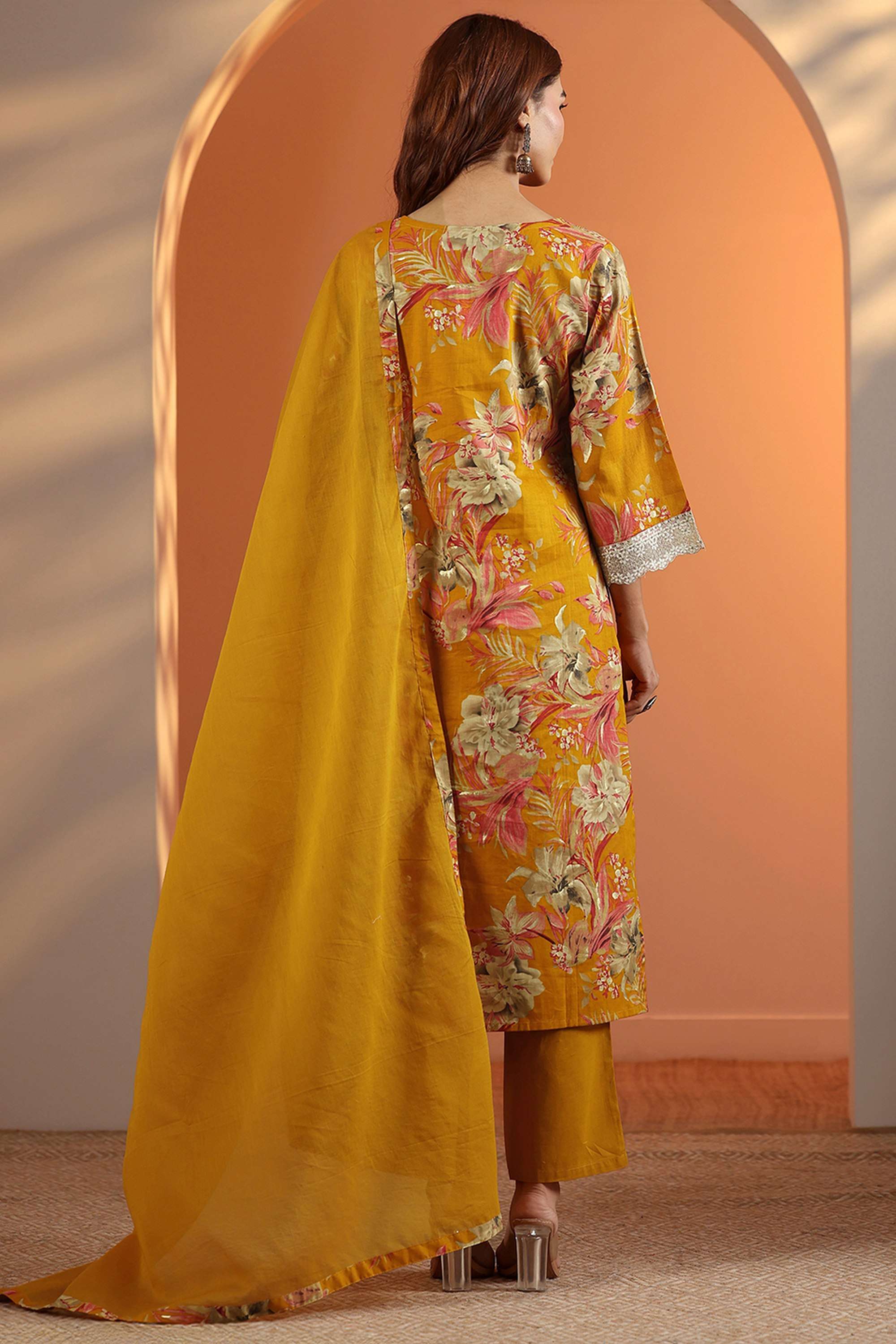 Printed-Cotton-V-Neck-Women-s-Festive-Wear-Kurta-Set