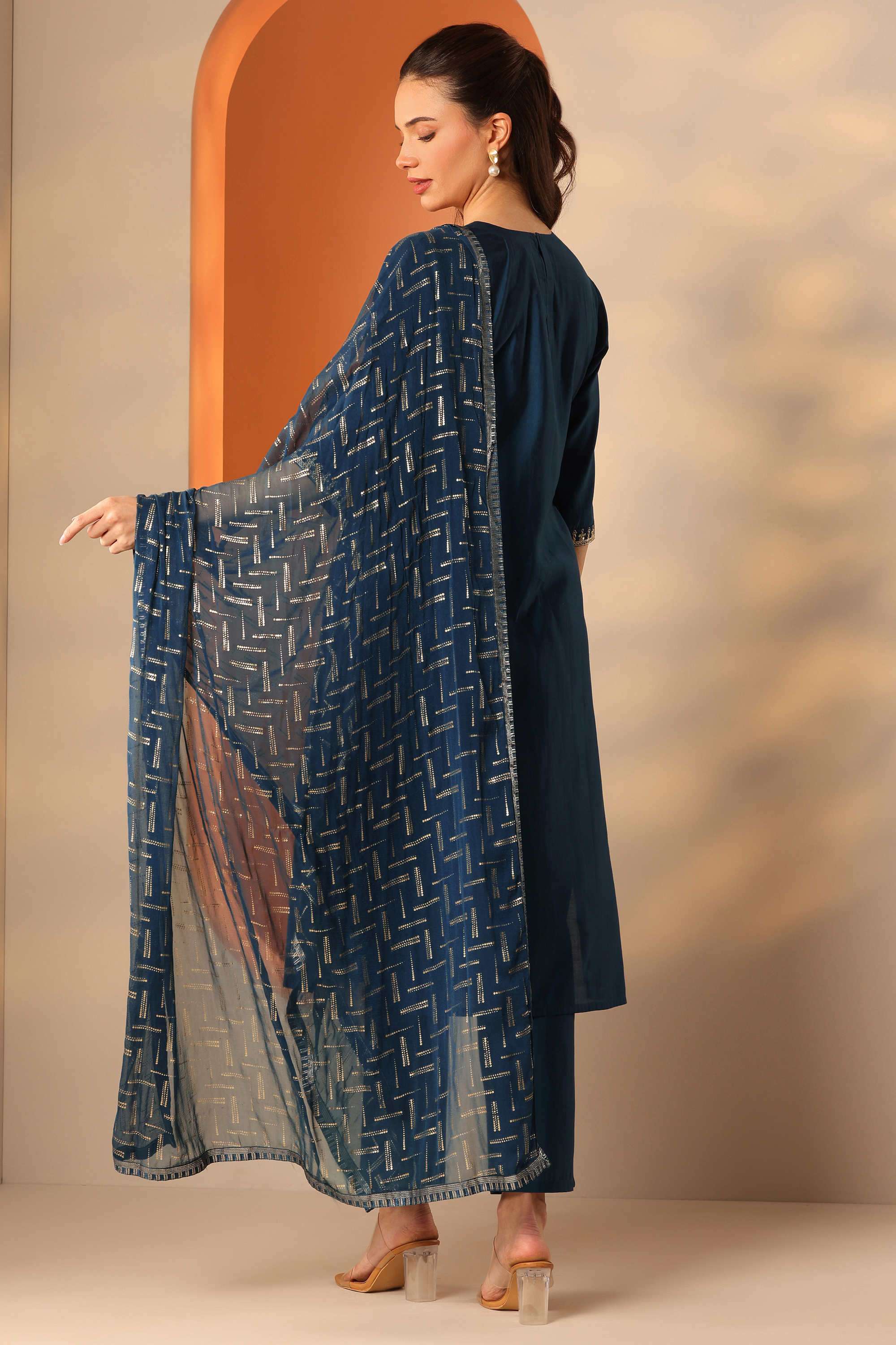 Traditional-Blended-Fabric-Straight-Fit-Women-s-Kurta-Set