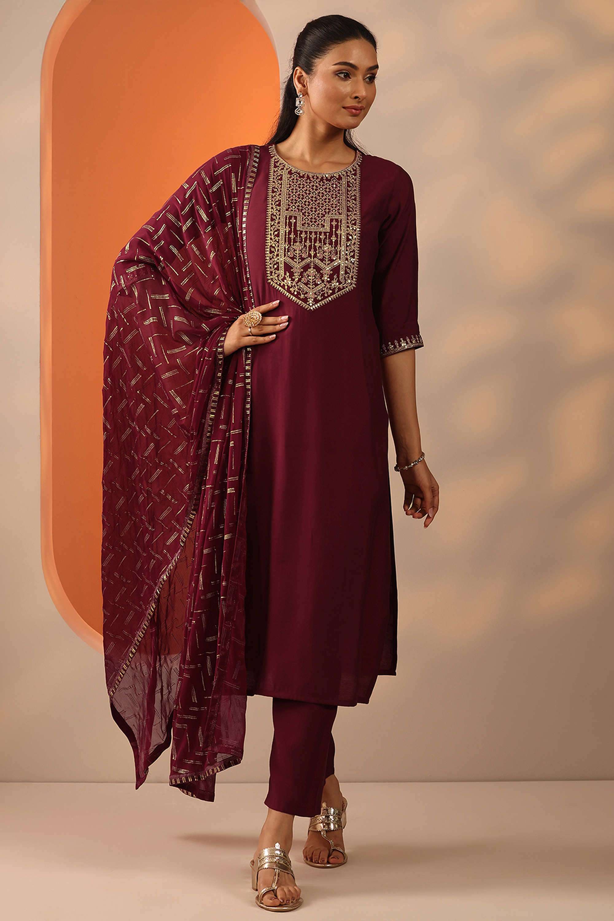 Traditional-Blended-Fabric-Straight-Fit-Women-s-Kurta-Set