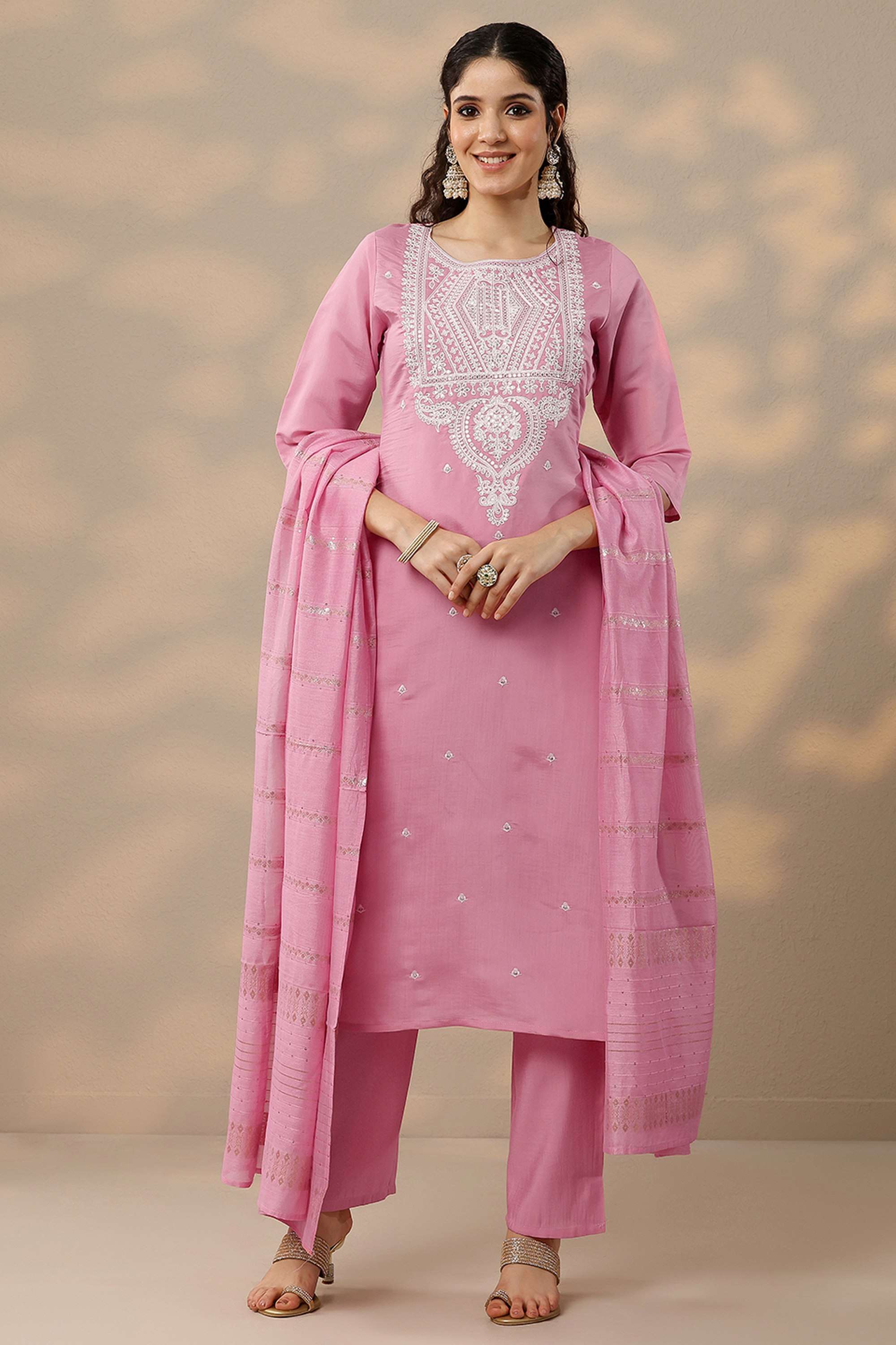 Textured-Blended-Fabric-Round-Neck-Women-s-Festive-Wear-Kurta-Set