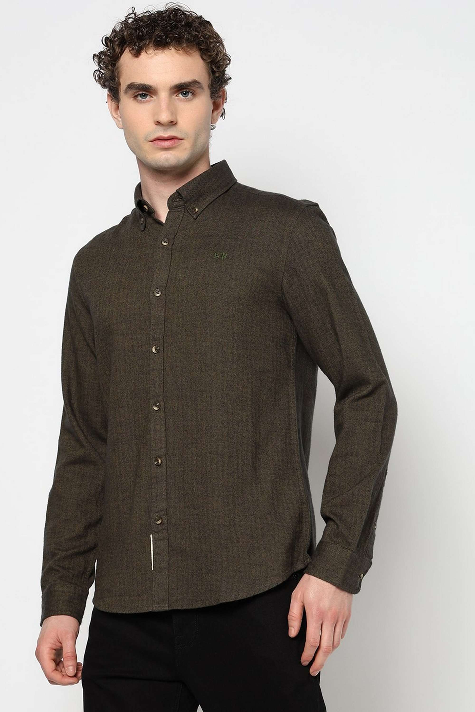 Solid-Blended-Fabric-Slim-Fit-Men-s-Shirt