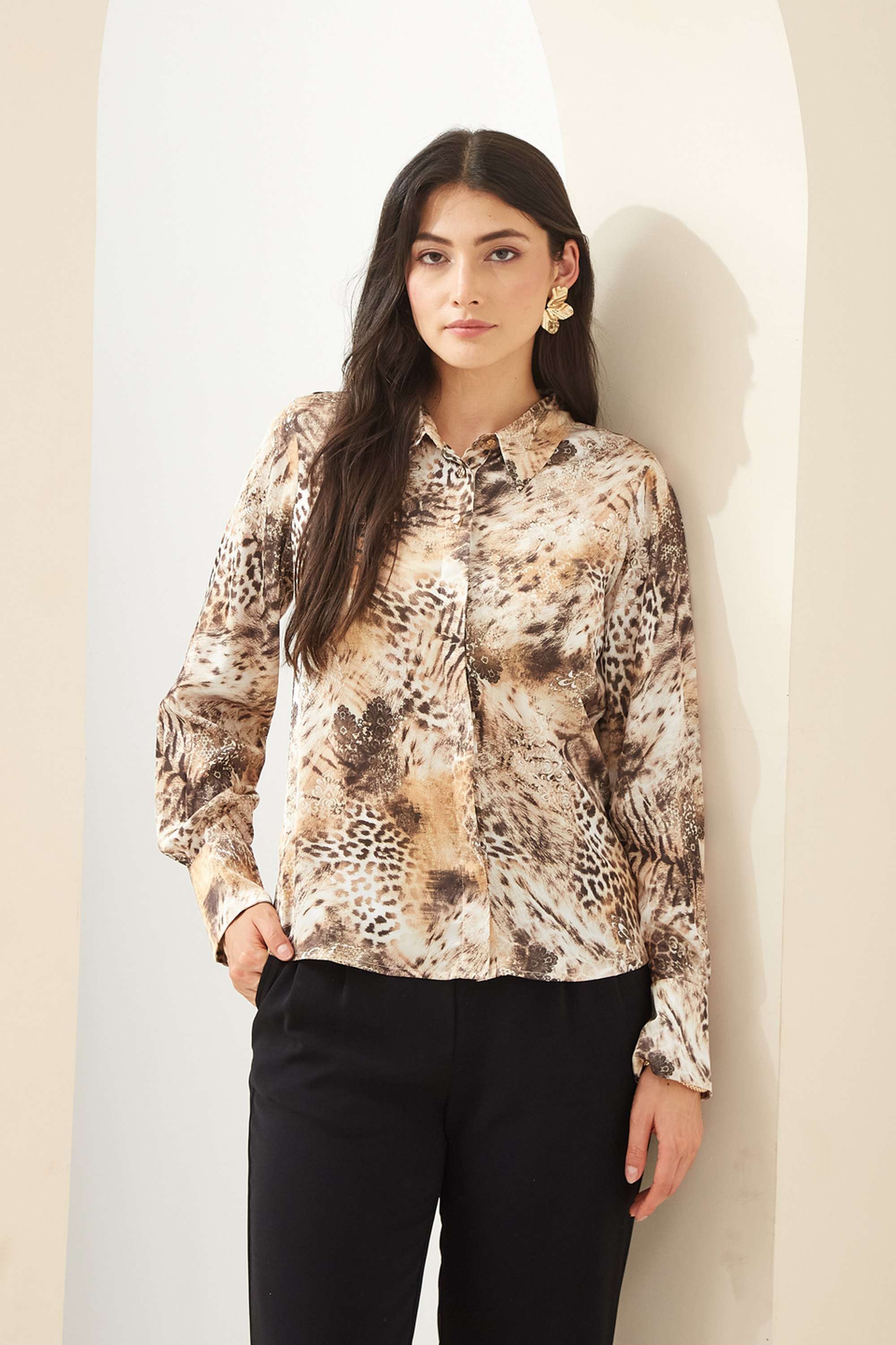 Printed-Polyester-Collared-Regular-Fit-Casual-Wear-Women-Shirt