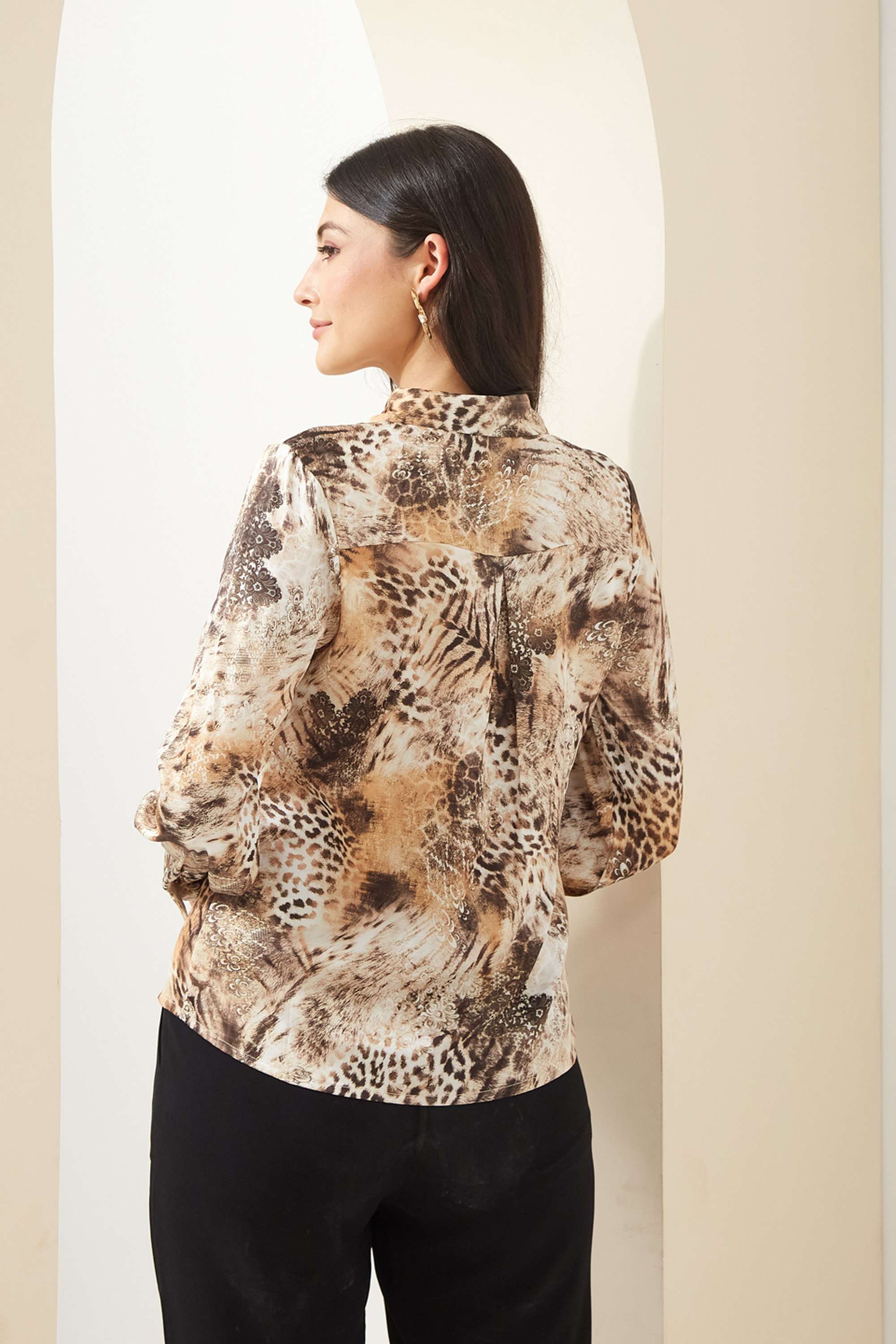 Printed-Polyester-Collared-Regular-Fit-Casual-Wear-Women-Shirt