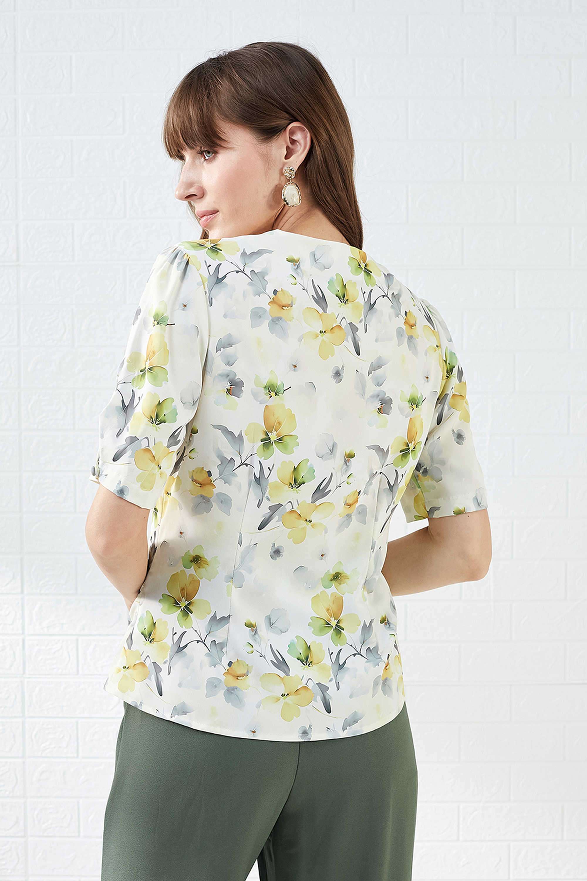 Printed-Polyester-V-Neck-Women-s-Top