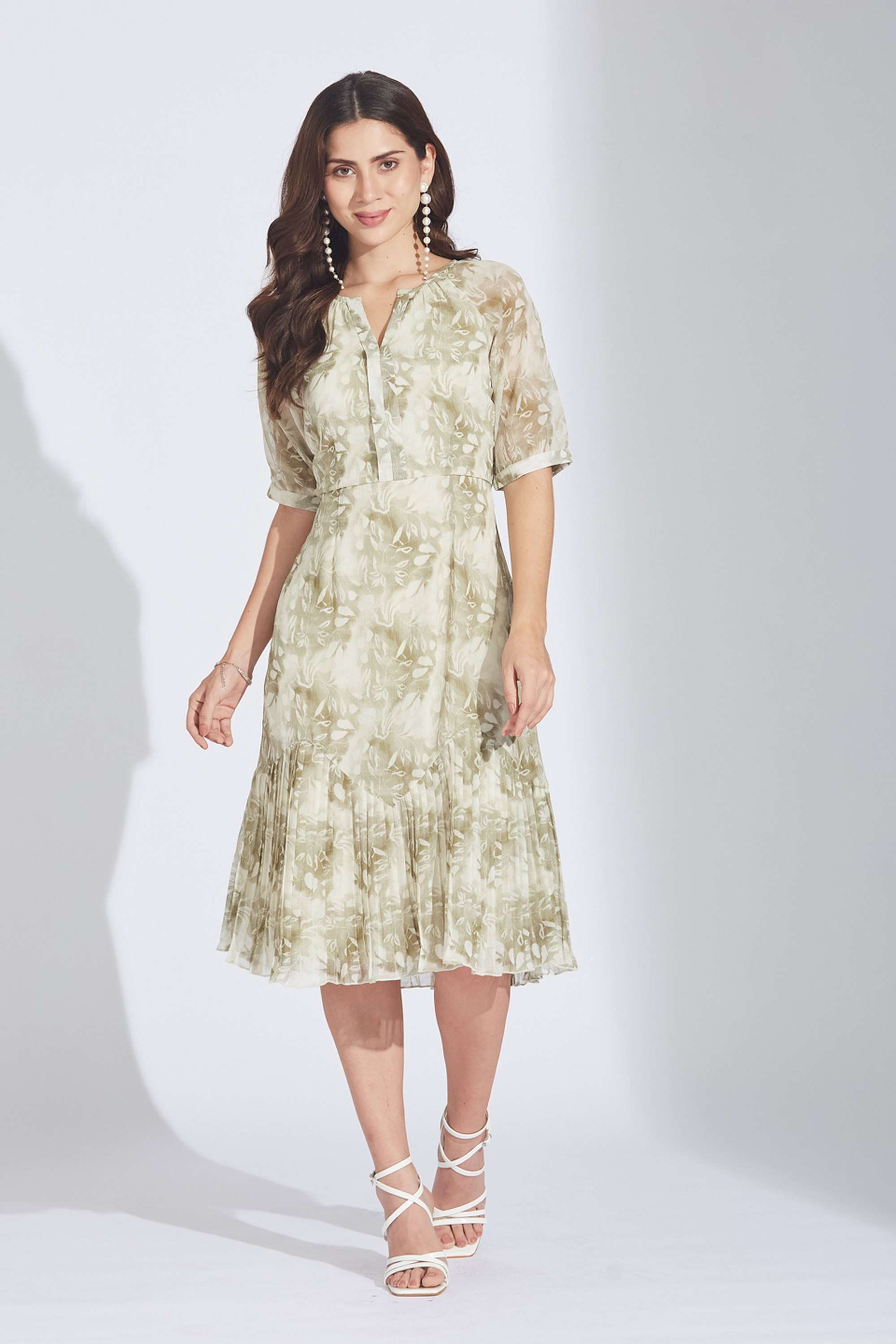 Printed-Polyester-V-Neck-Women-s-Midi-Dress