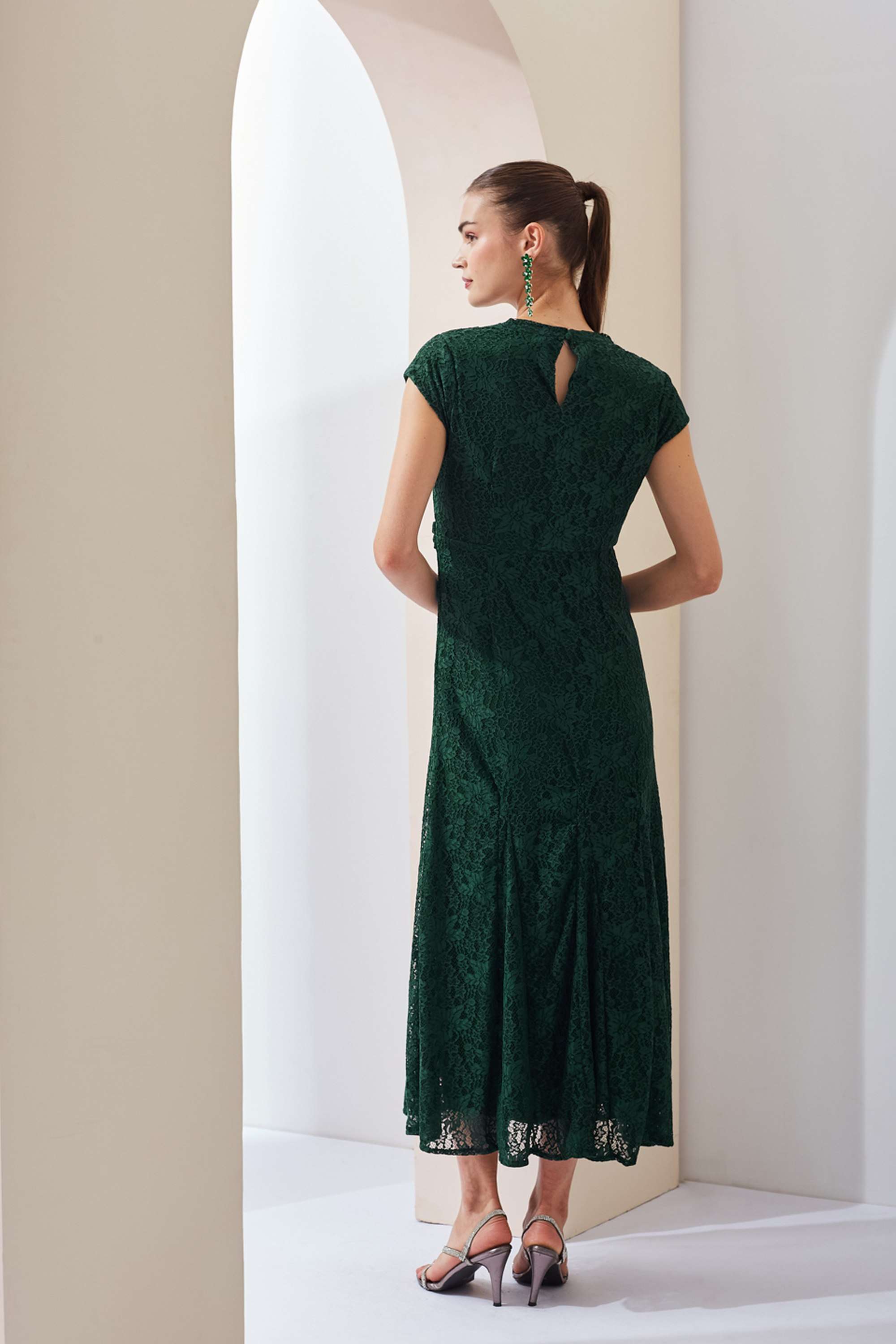 Self-Design-V-Neck-Nylon-Women-s-Full-Length-Dress