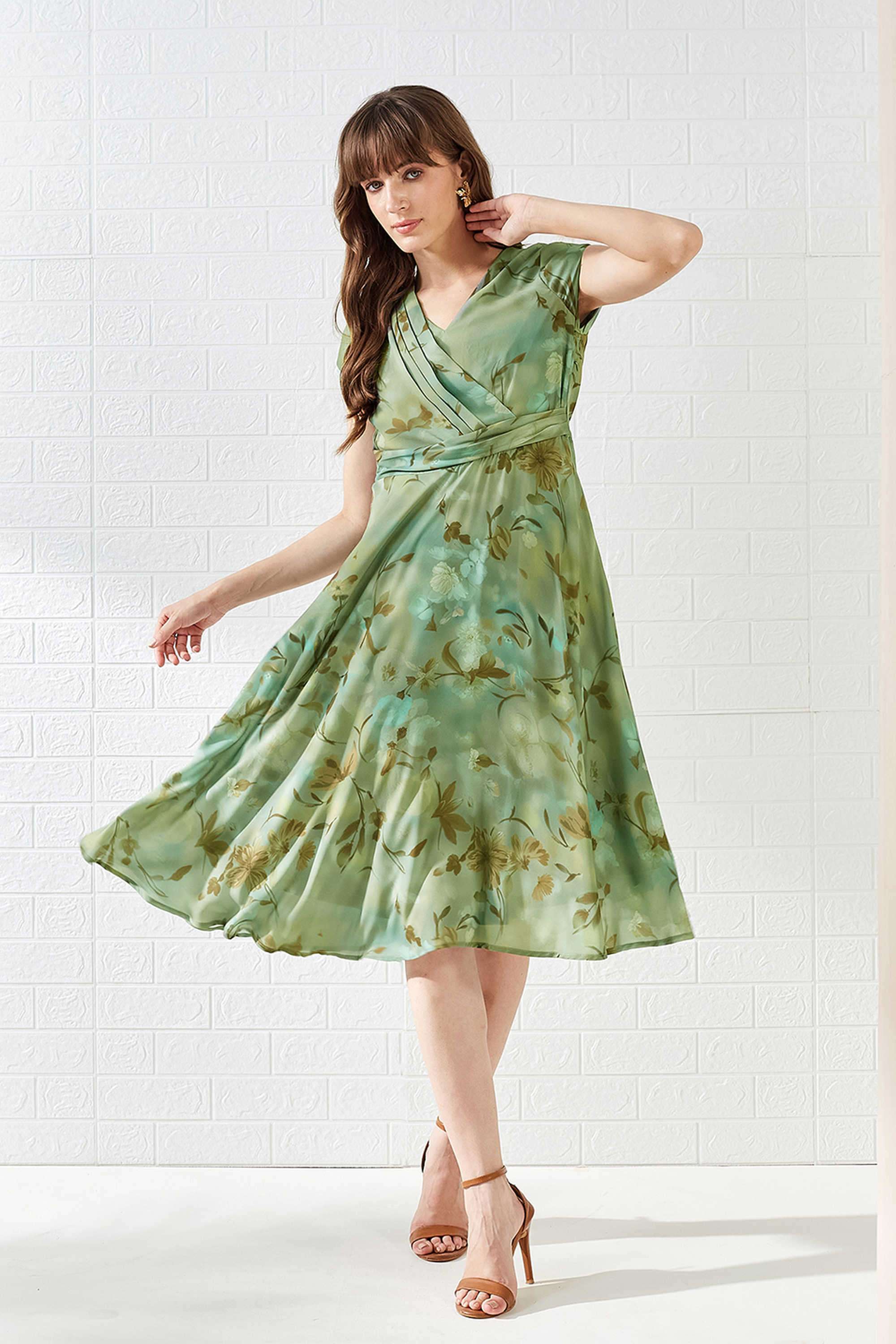 Printed-Polyester-V-Neck-Women-s-Dress