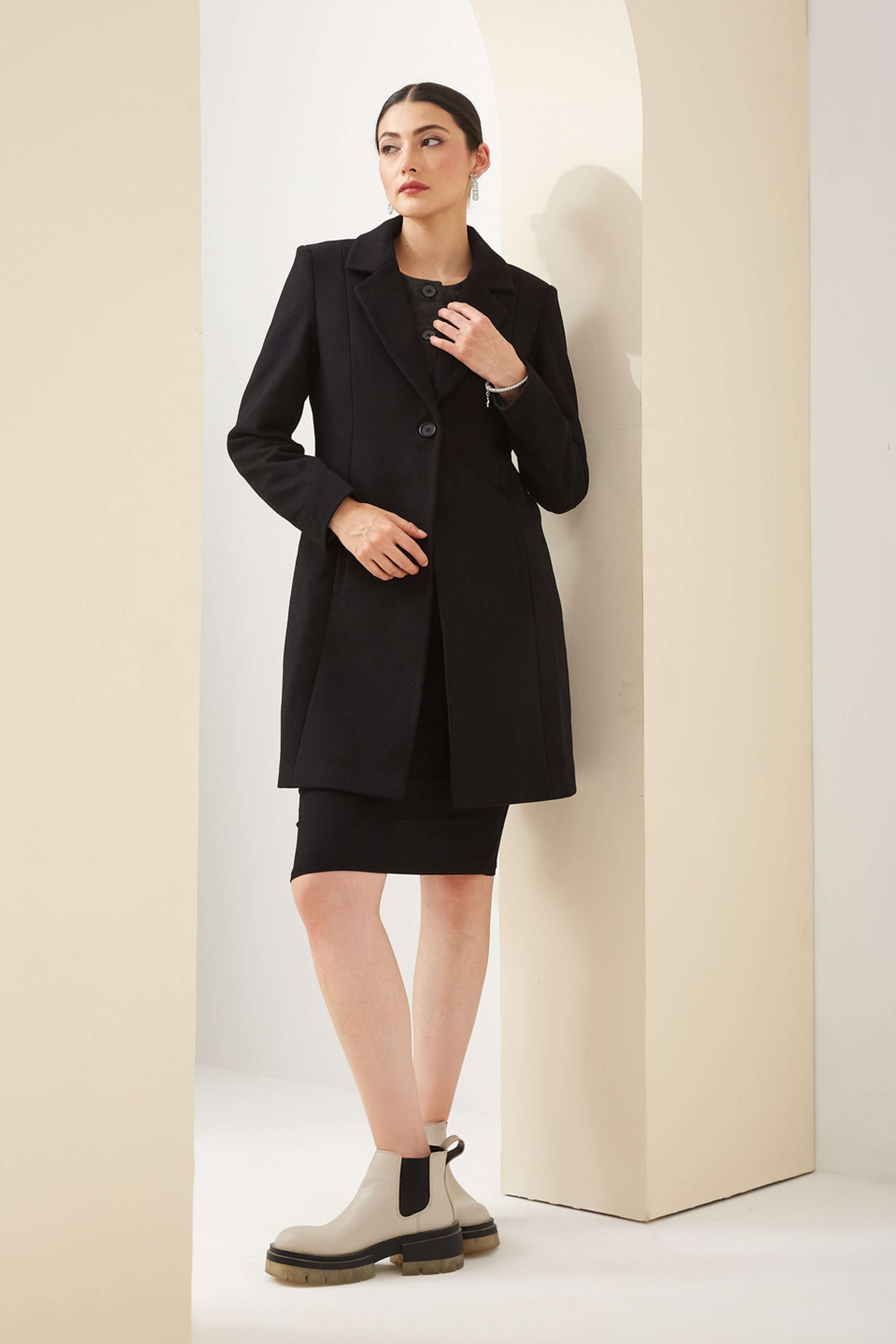Solid-Full-Sleeves-Polyester-Regular-Fit-Casual-Wear-Women-Coat