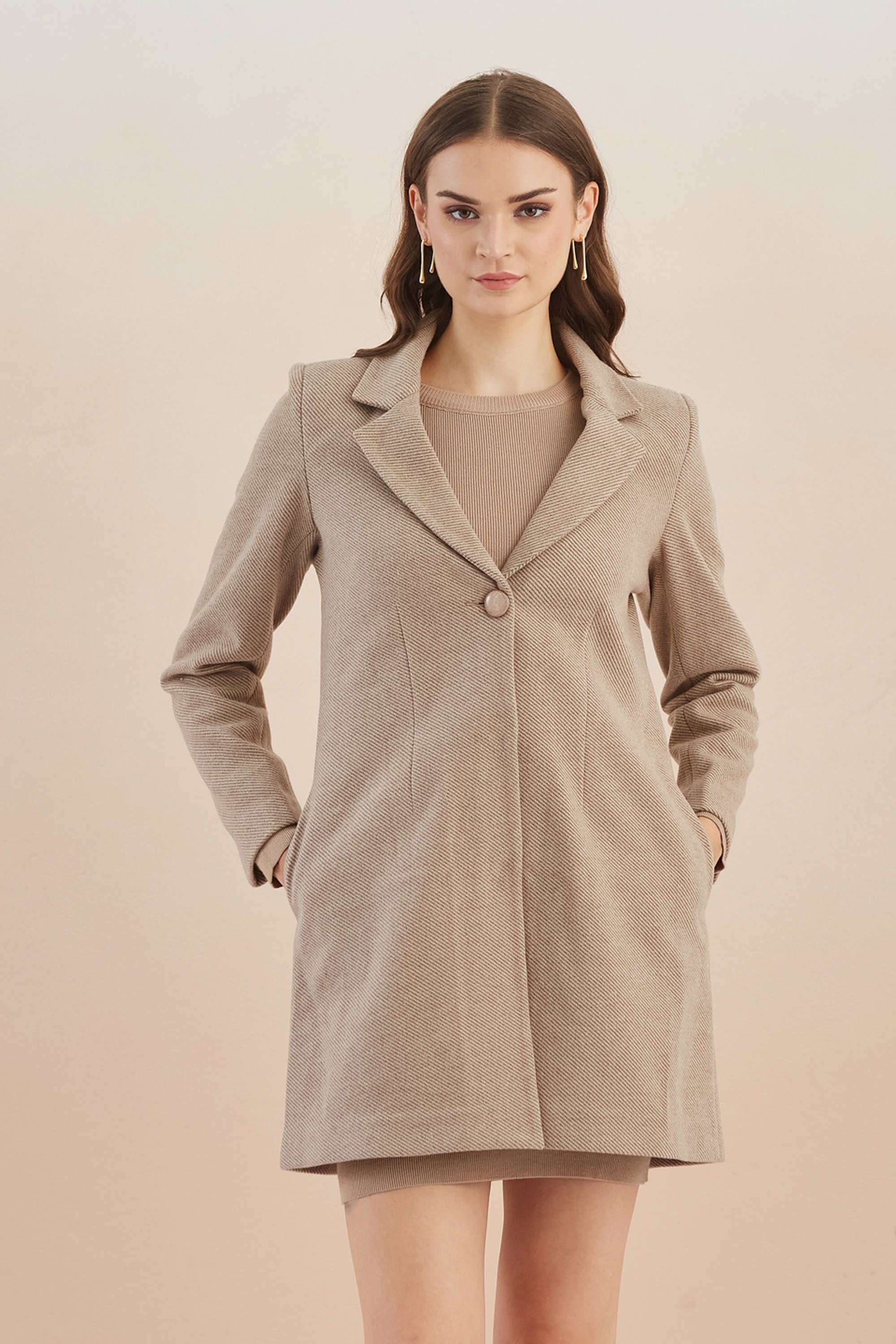 Solid-Polyester-Regular-Fit-Women-s-Casual-Coat