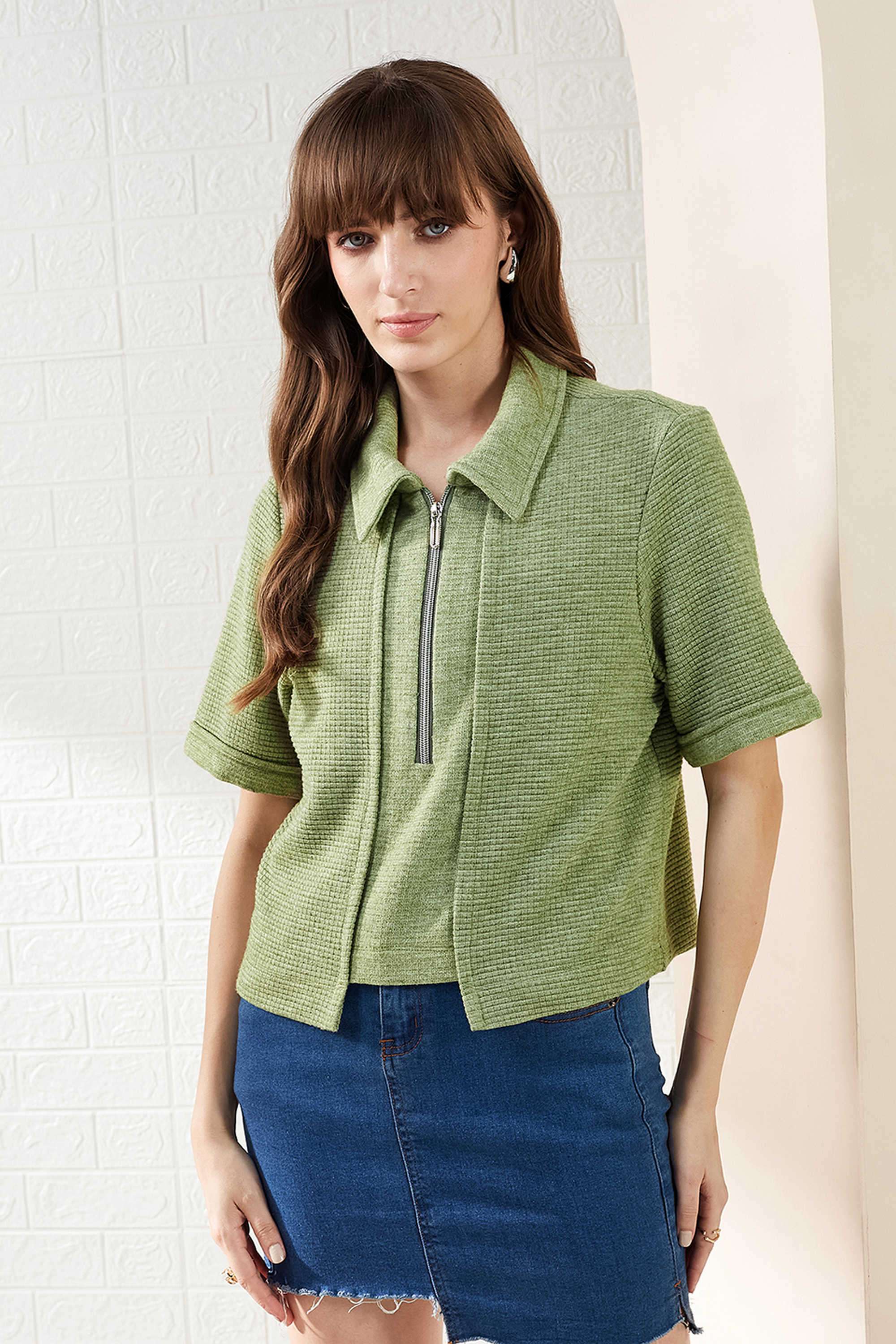 Solid-Collared-Blended-Fabric-Women-s-Casual-Wear-Top