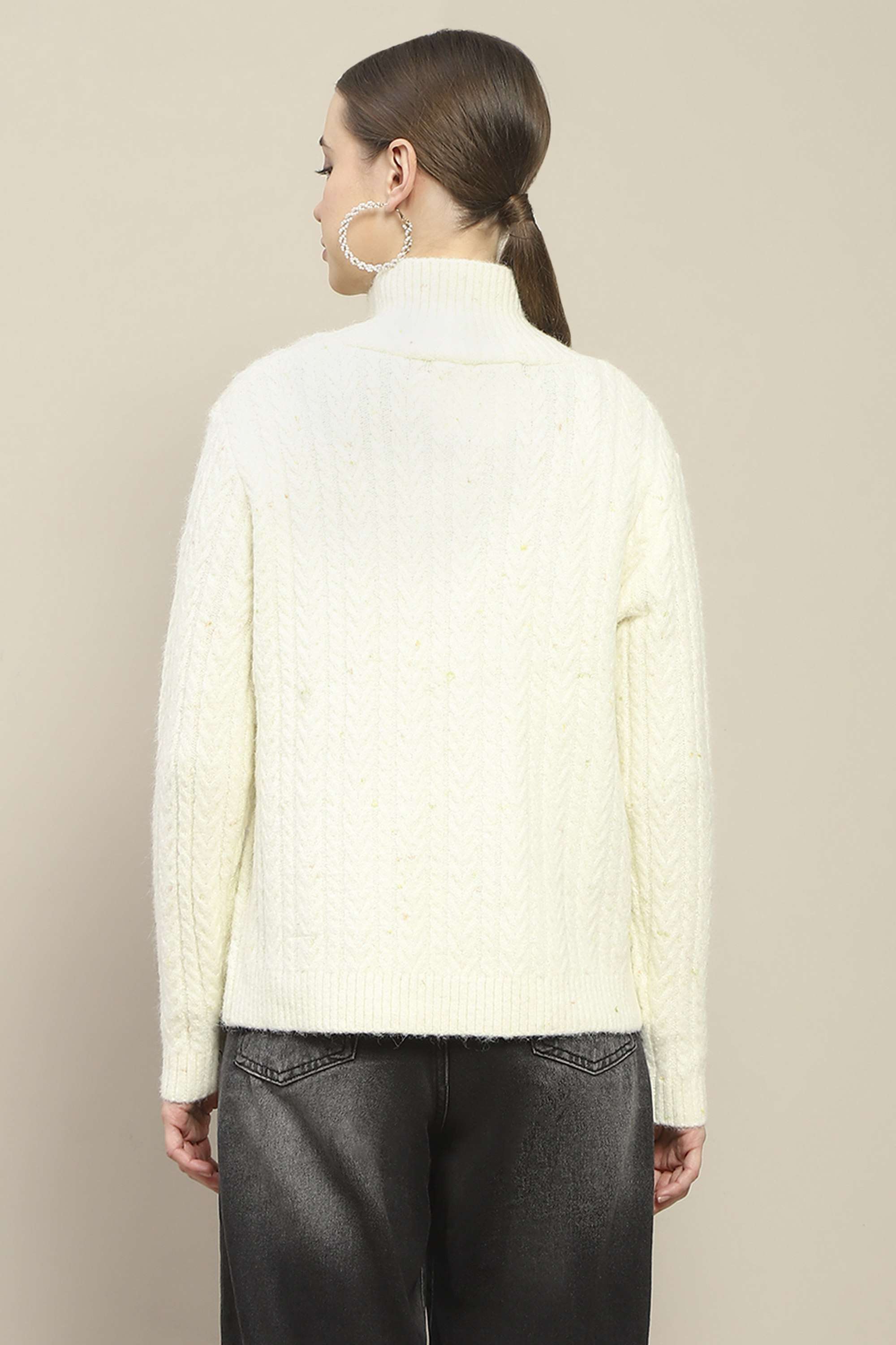 Textured-Viscose-Round-Neck-Women-s-Sweater