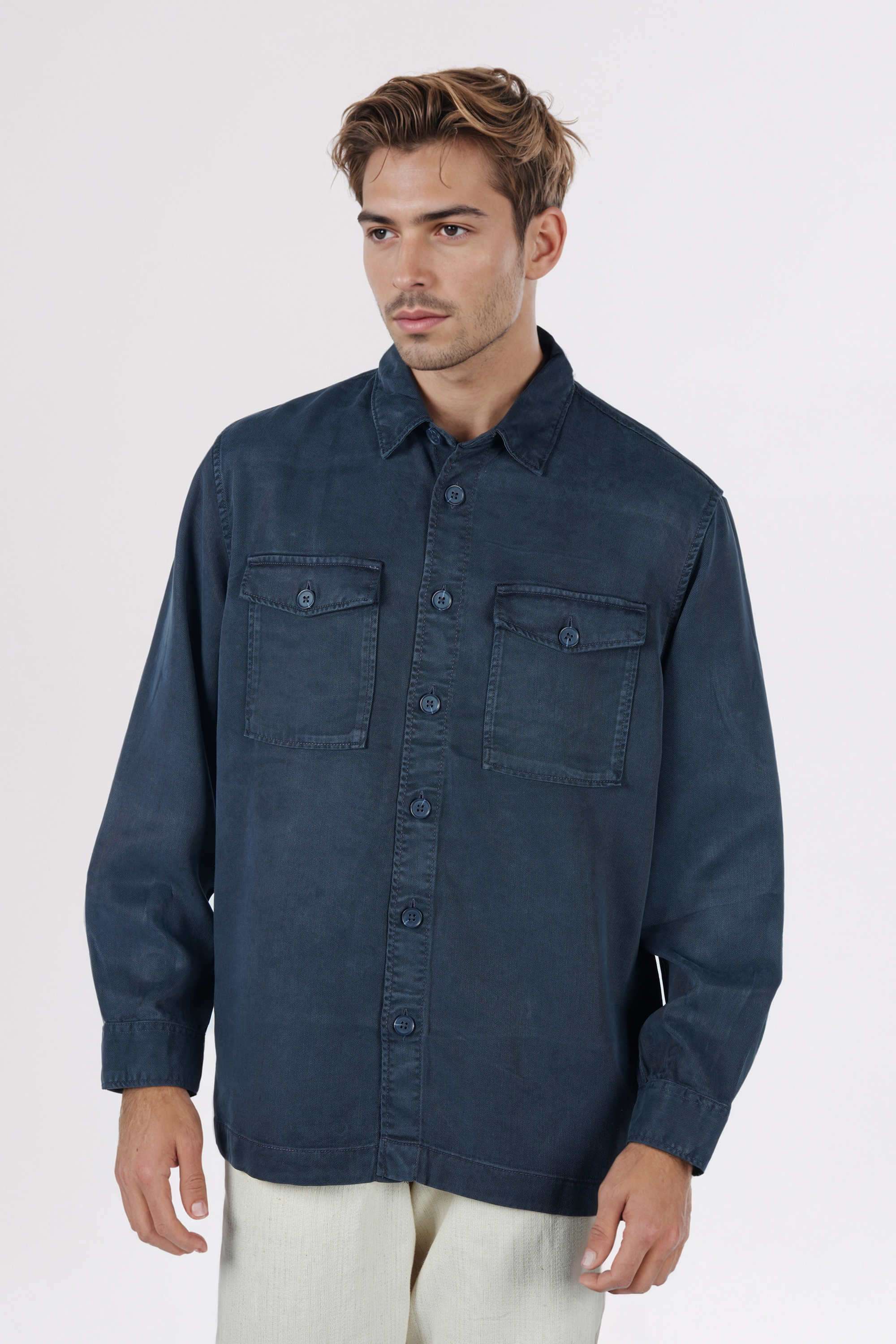 Solid-Cotton-Regular-Fit-Men-s-Casual-Wear-Shirt