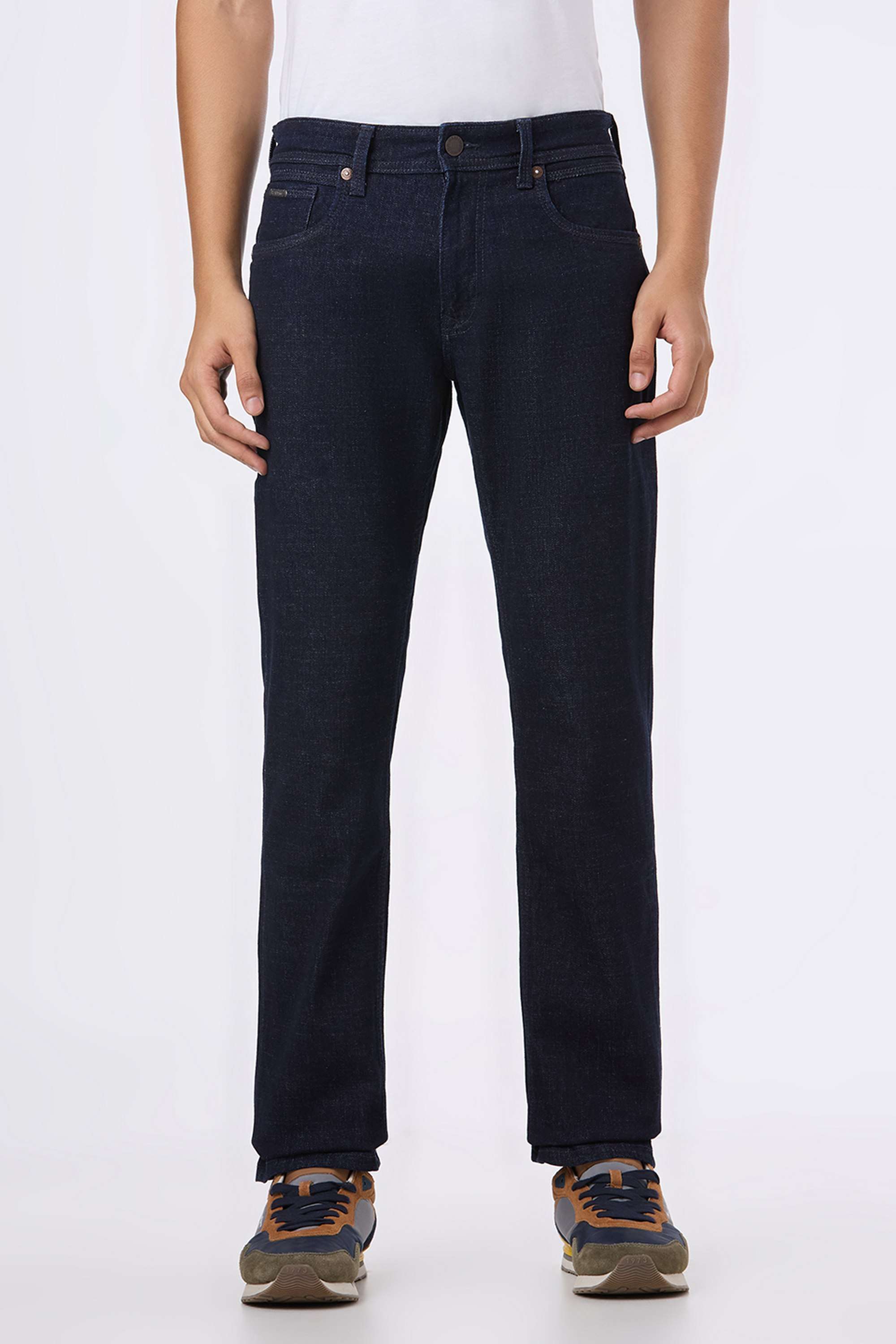 Solid-Cotton-Blend-Regular-Fit-Men-s-Jeans