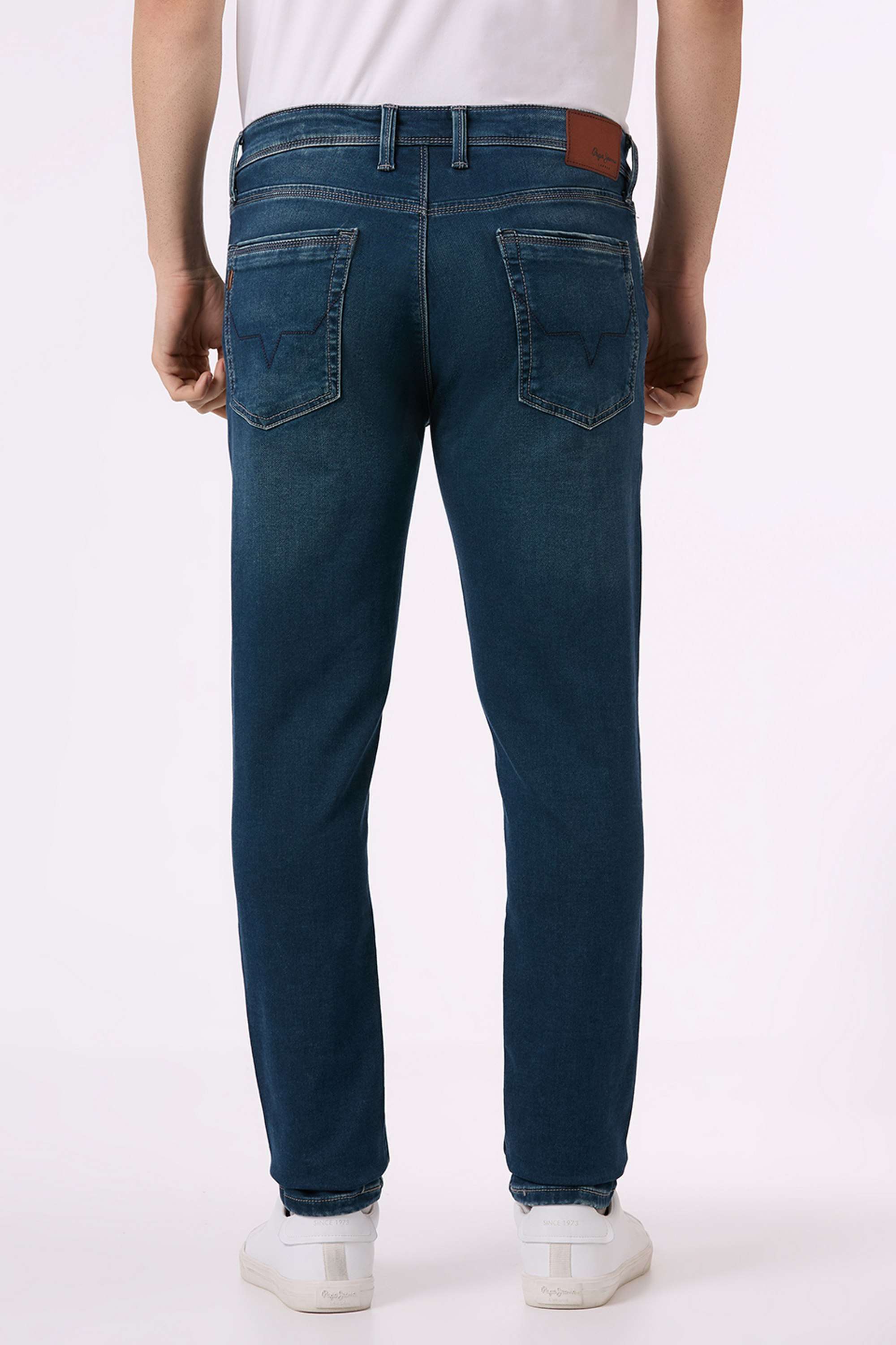 Solid-Cotton-Blend-Regular-Fit-Men-s-Jeans