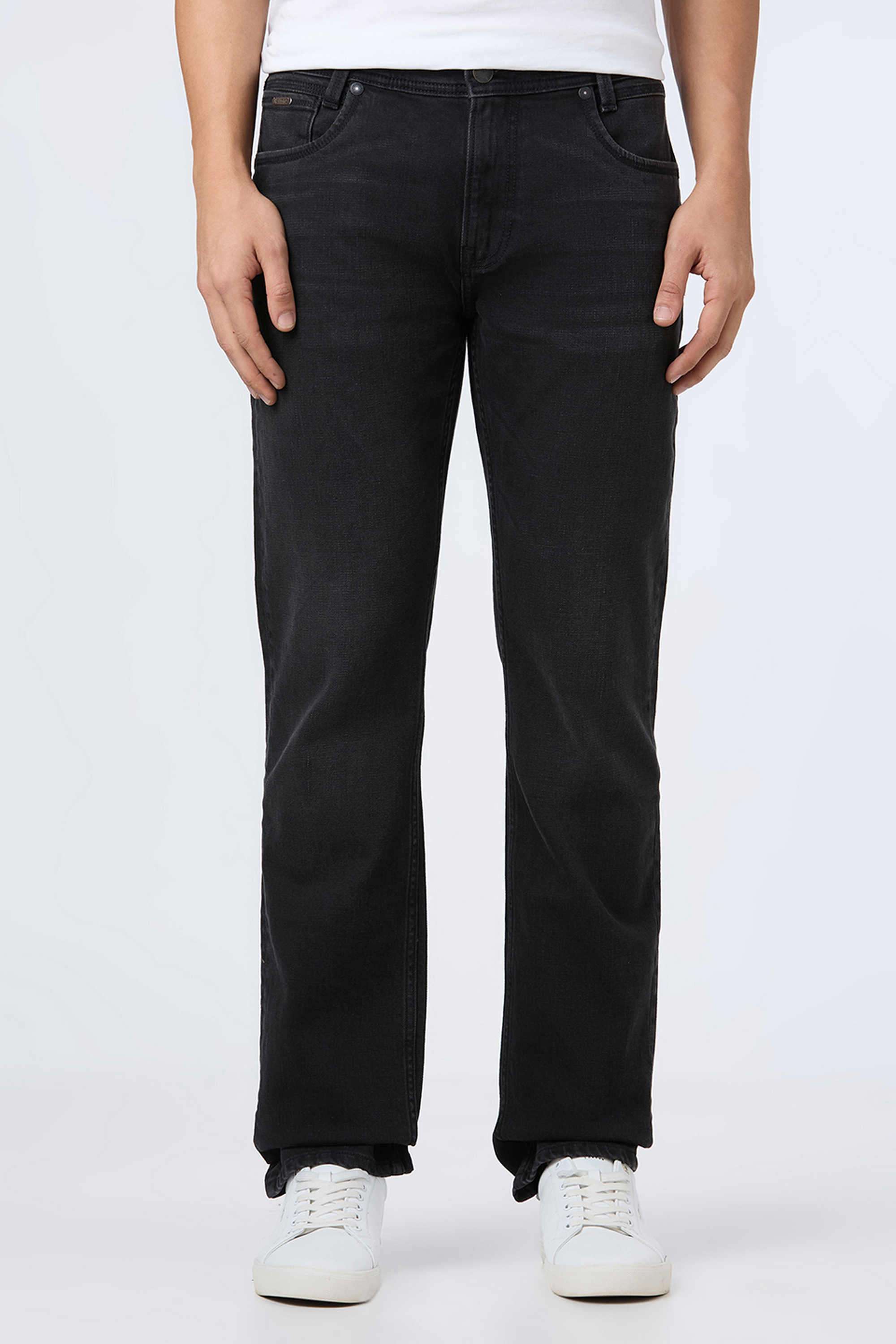 Light-Wash-Cotton-Straight-Fit-Men-Jeans