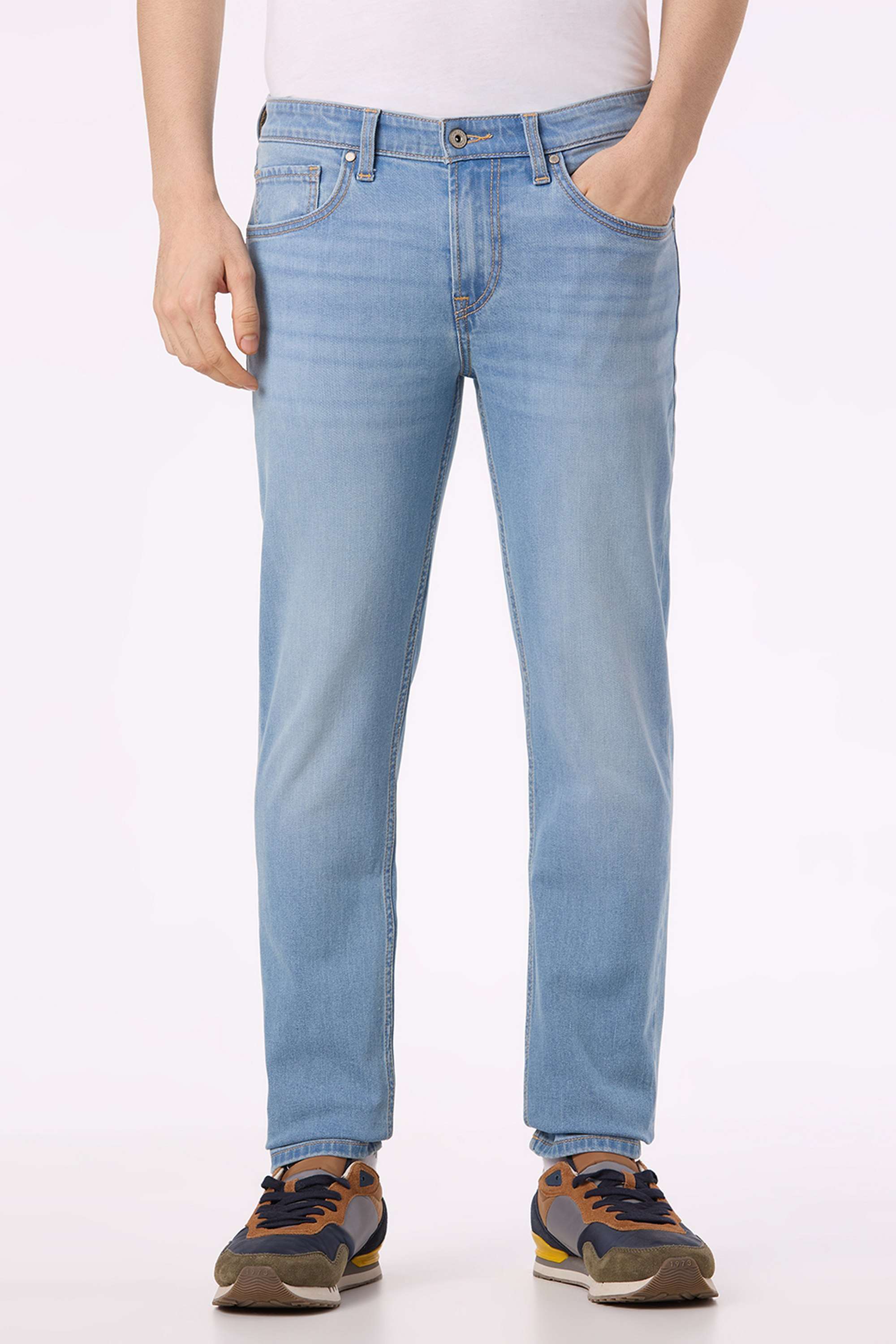 Solid-Cotton-Blend-Regular-Fit-Men-s-Jeans