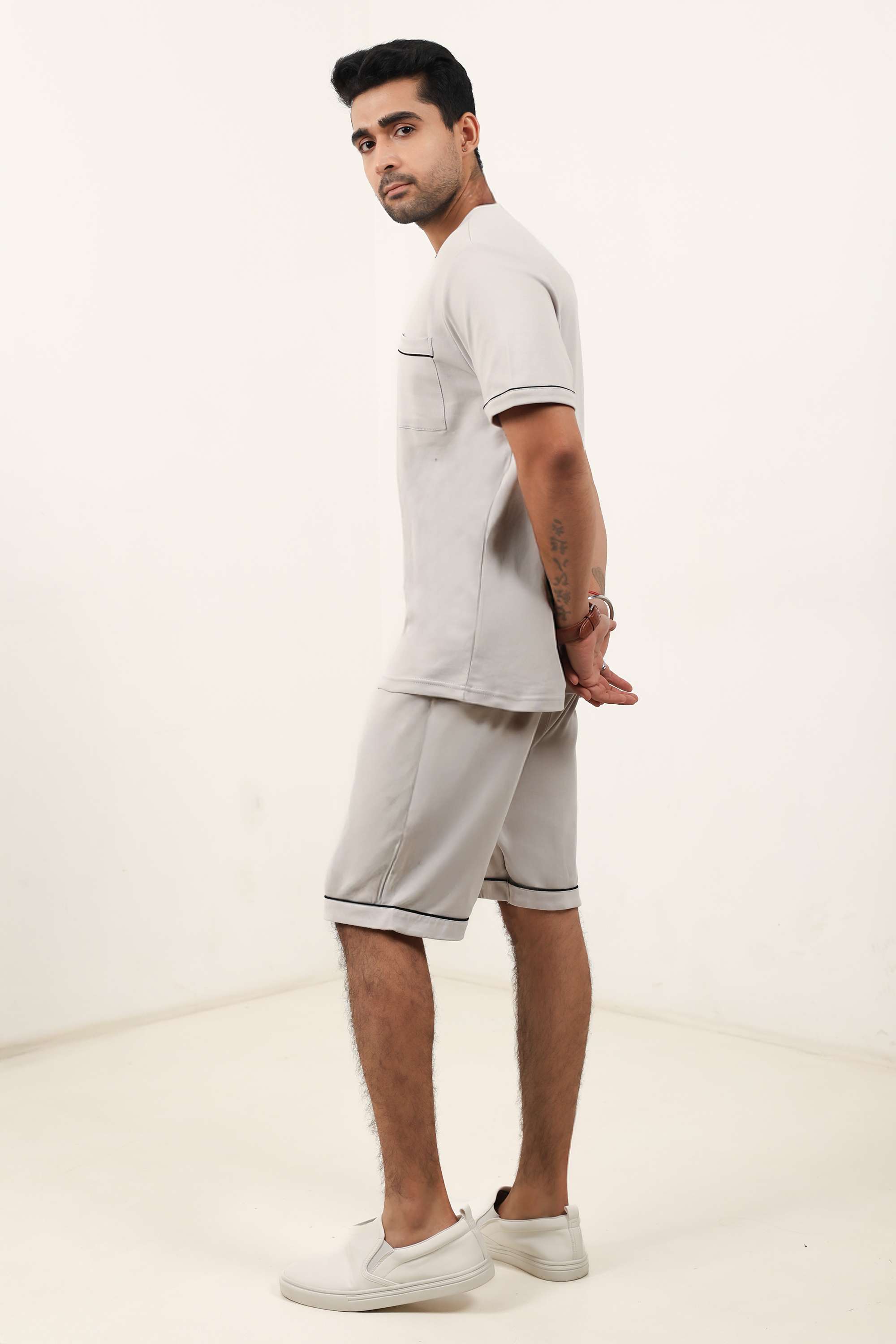 Blended-Fabric-Regular-Fit-Men-Shorts