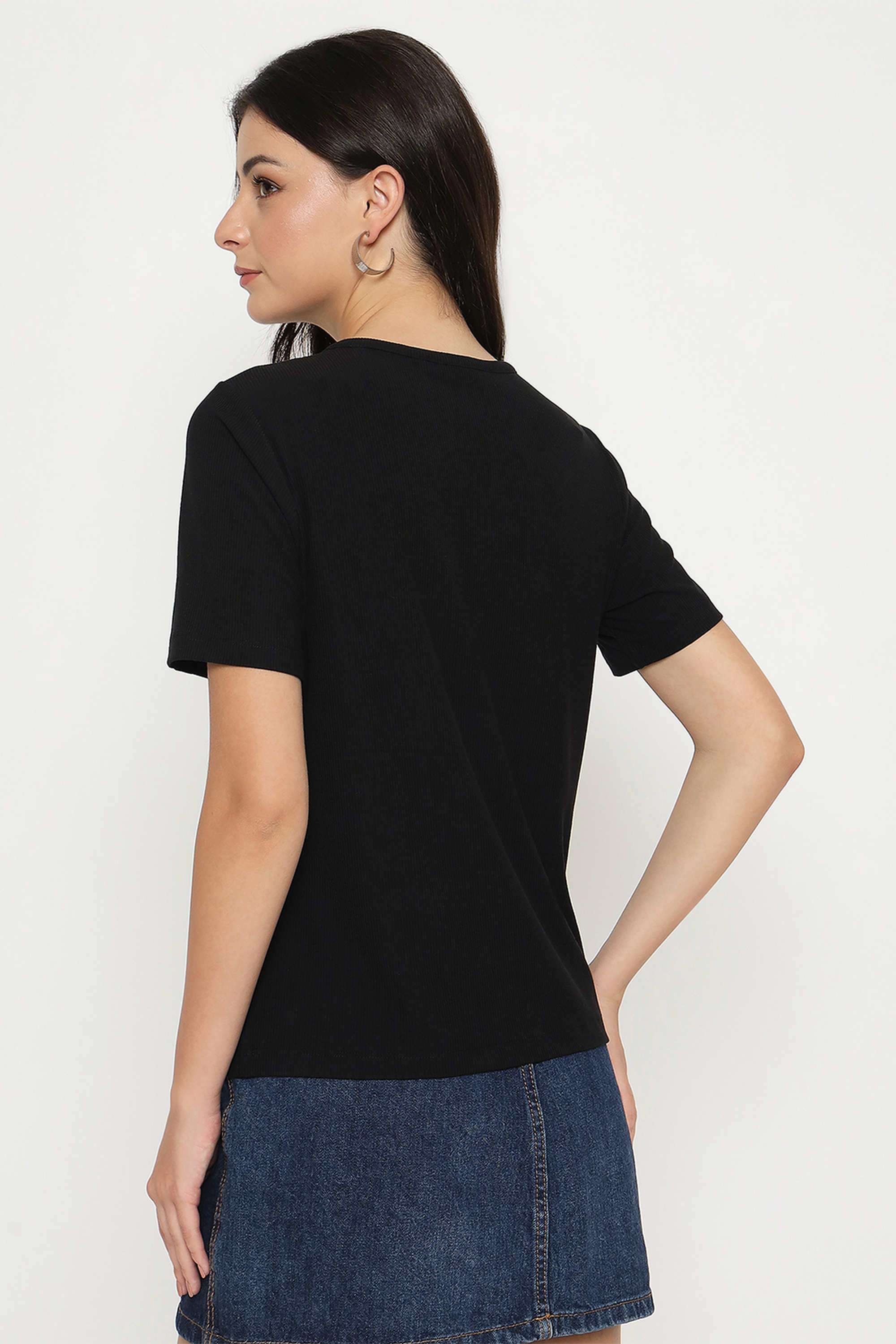 Textured-Polyester-V-Neck-Women-s-T-Shirt
