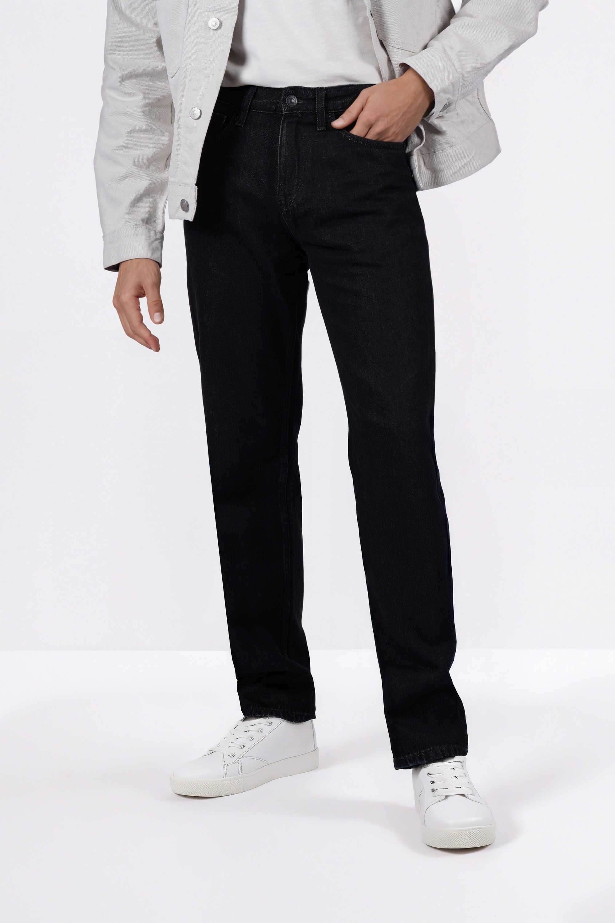 Solid-Cotton-Straight-Fit-Men-s-Jeans