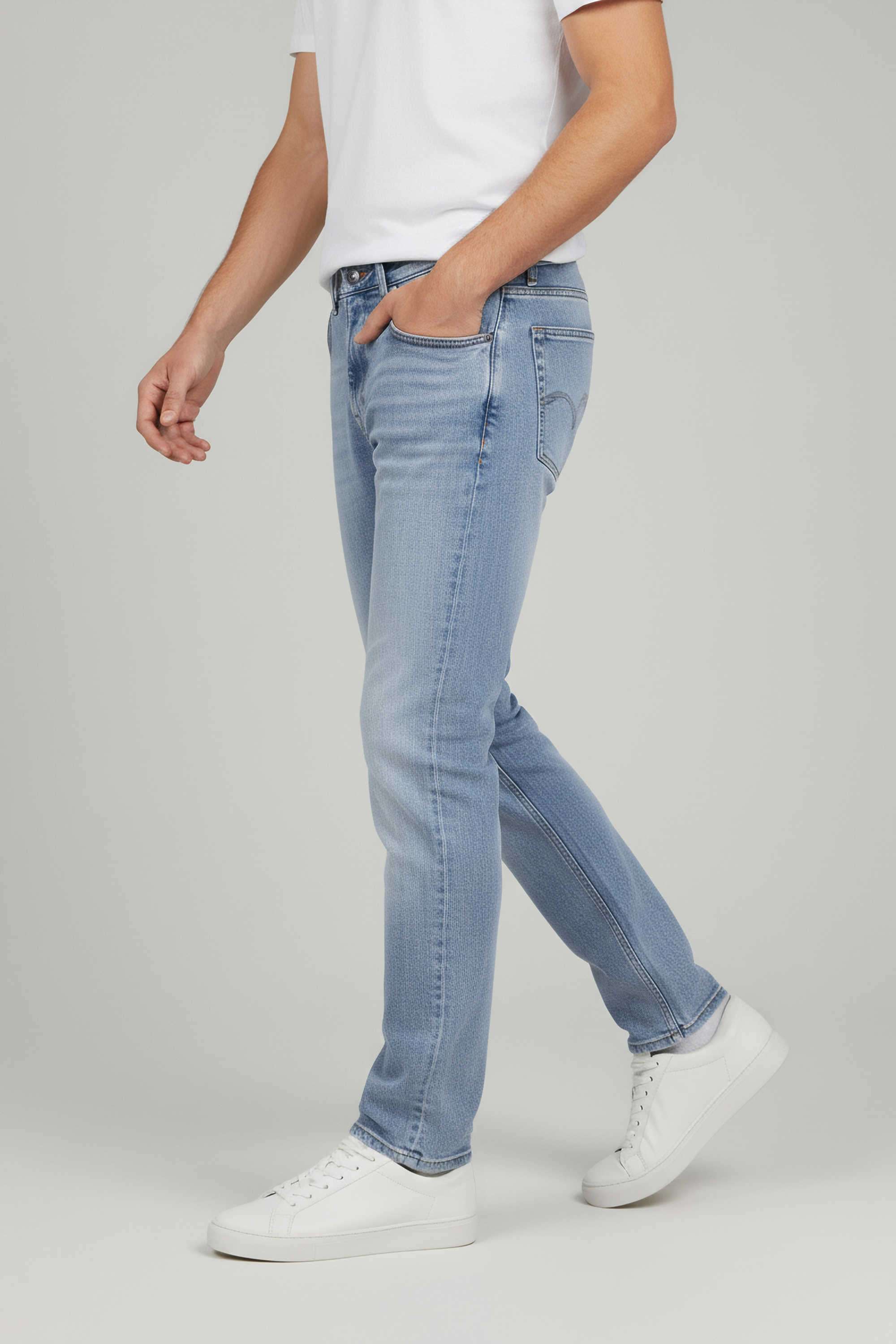 Solid-Cotton-Regular-Fit-Men-s-Jeans