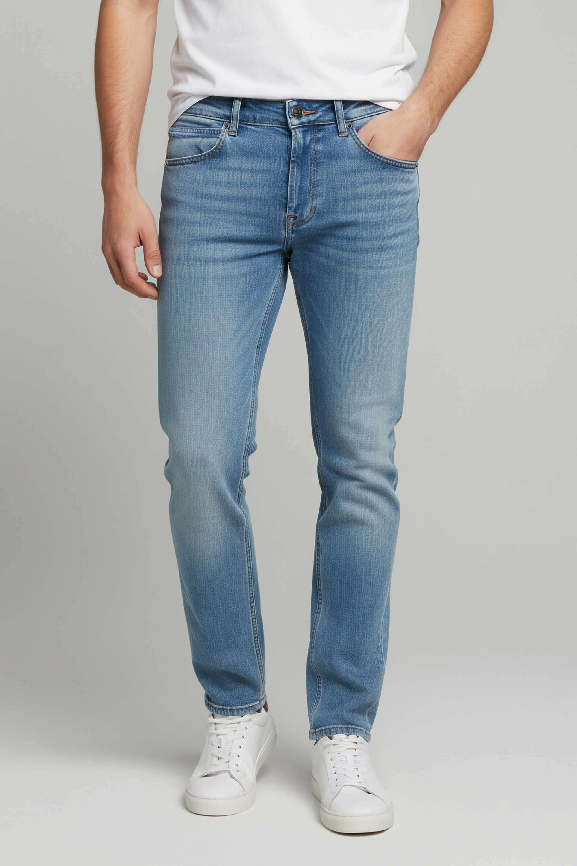 Solid-Cotton-Regular-Fit-Men-s-Jeans