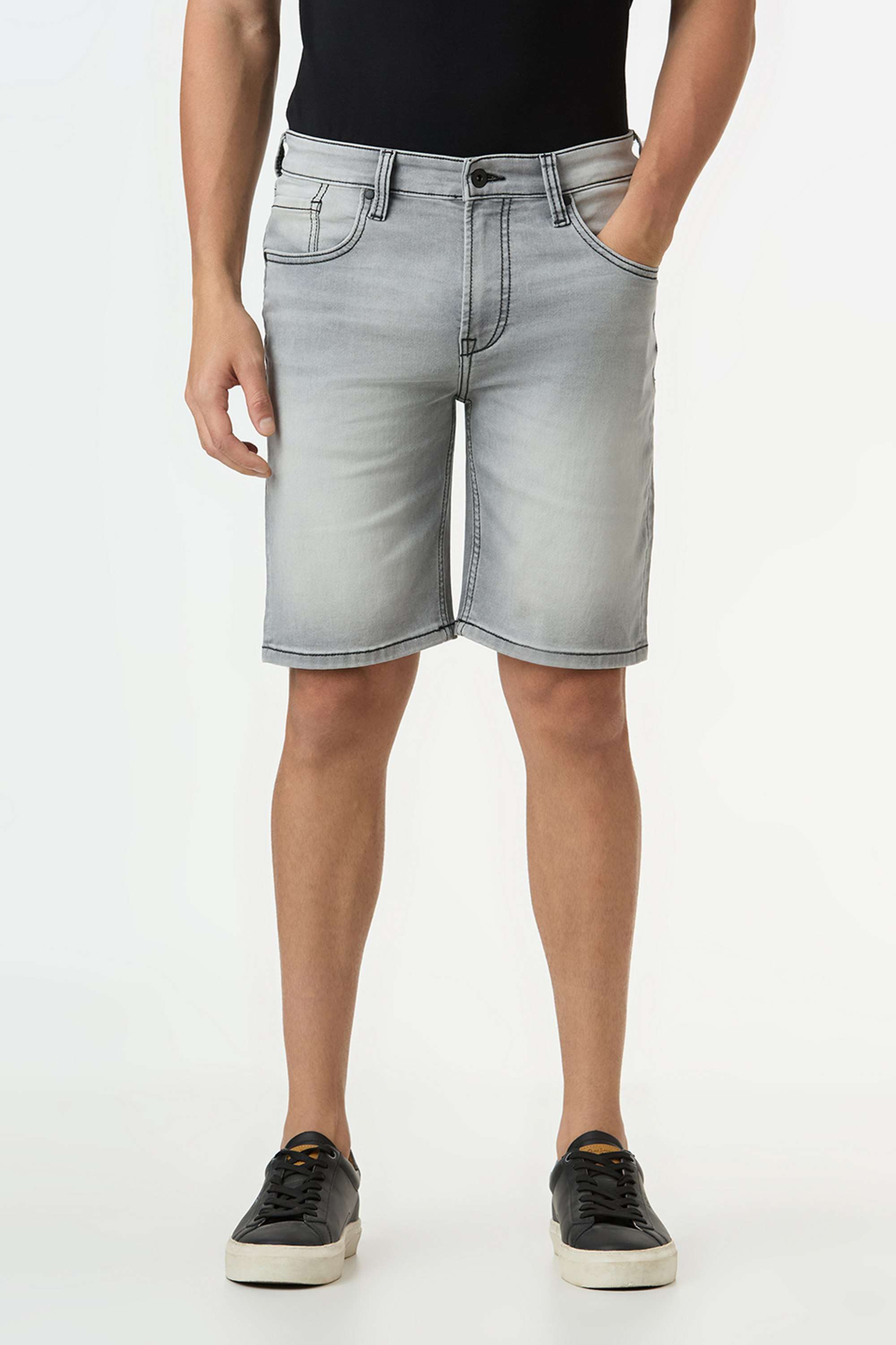 Solid-Cotton-Blend-Regular-Fit-Men-s-Shorts